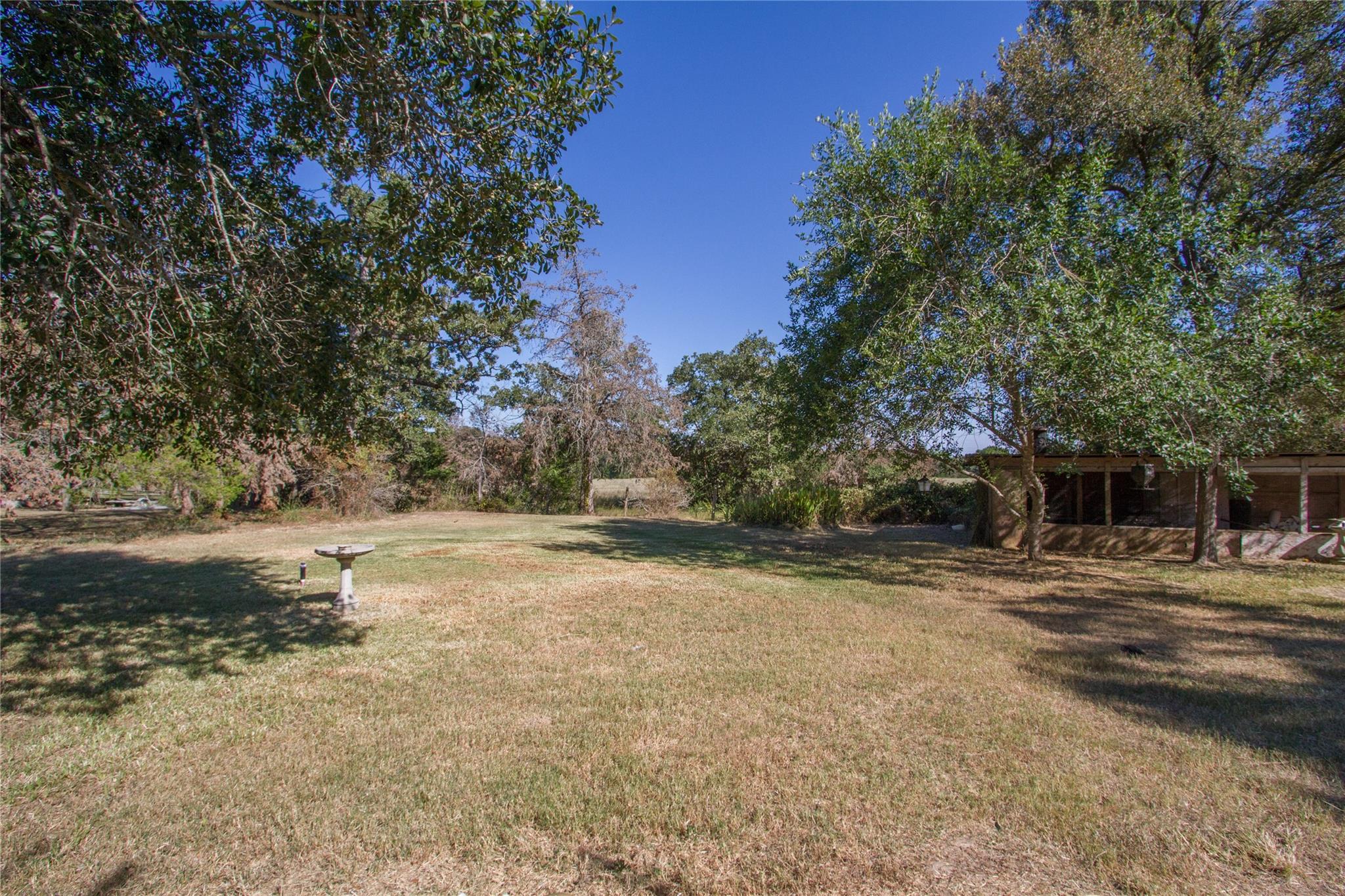 105 Hilltop Court
