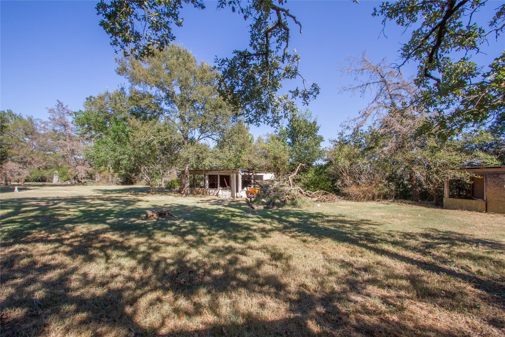 105 Hilltop Court