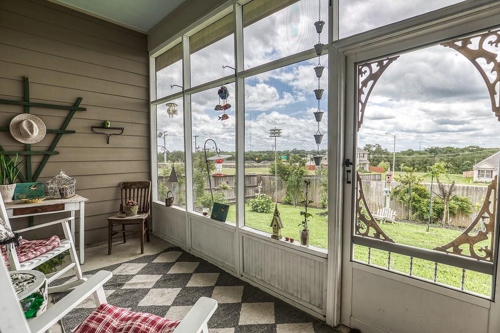 2001 Vineyard Pass