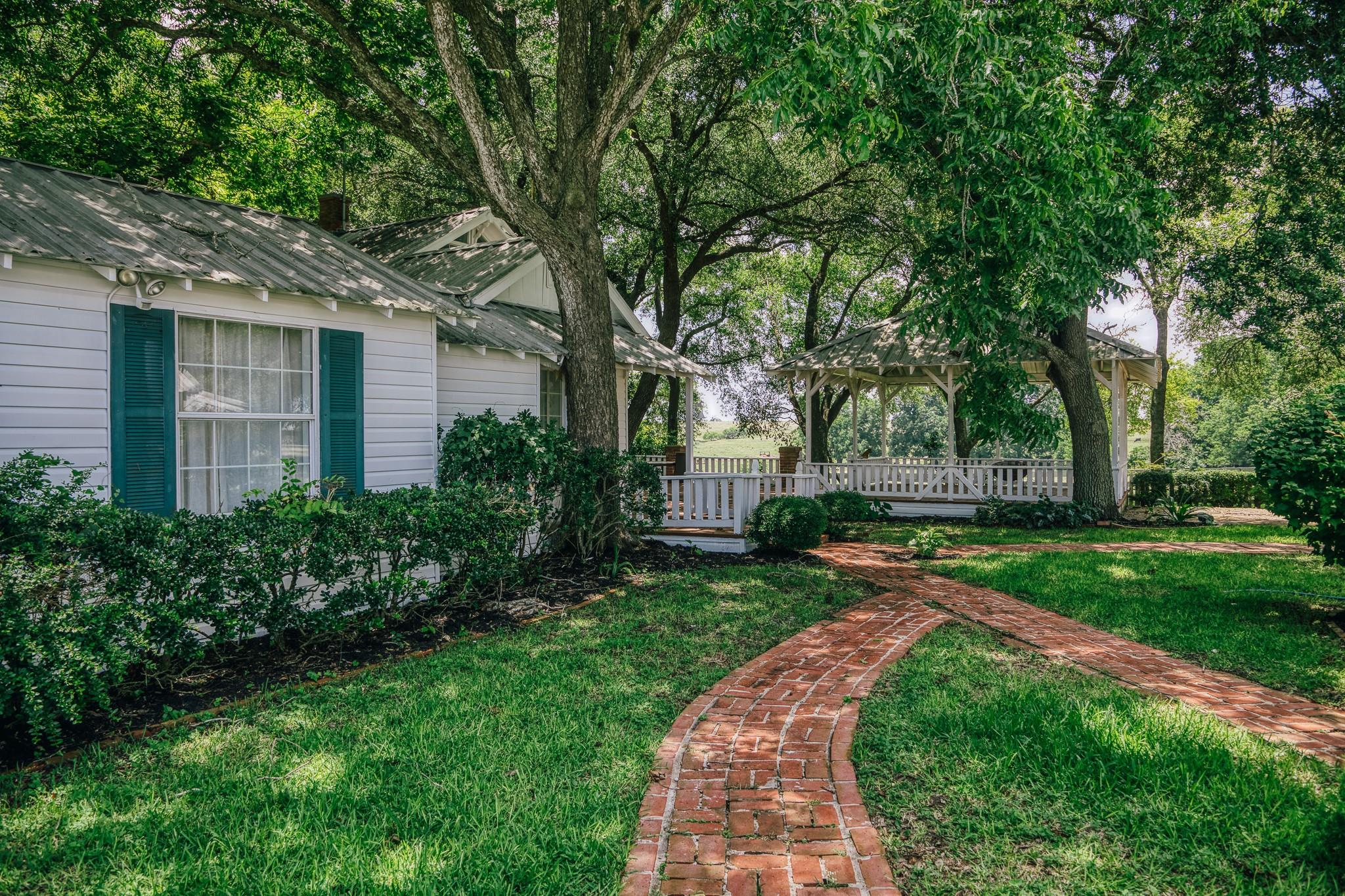 14808 Whitman Road