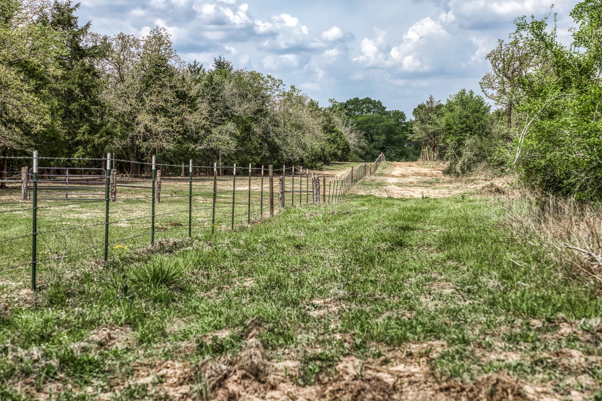 7157 Fm 1697 Tract 2