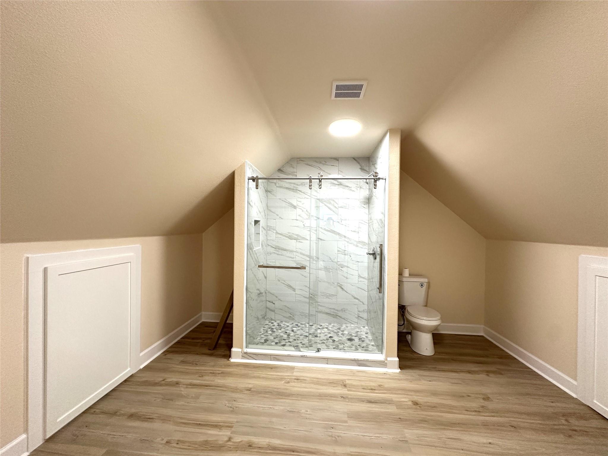 4334 Maass Road, Burton