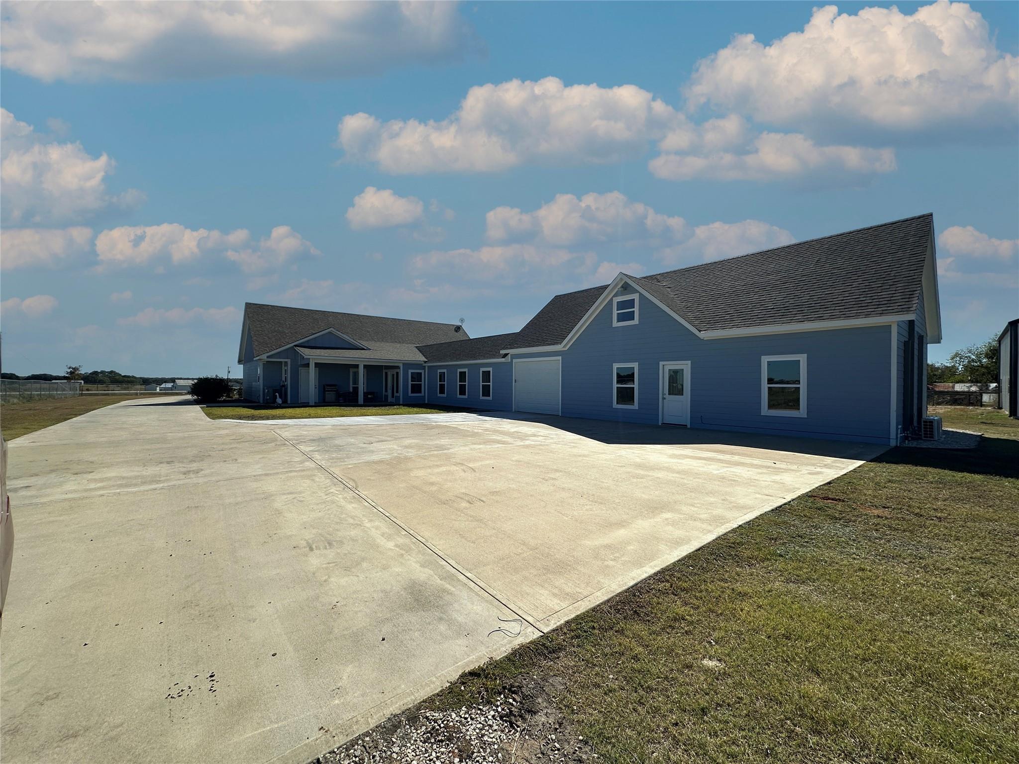 4334 Maass Road, Burton