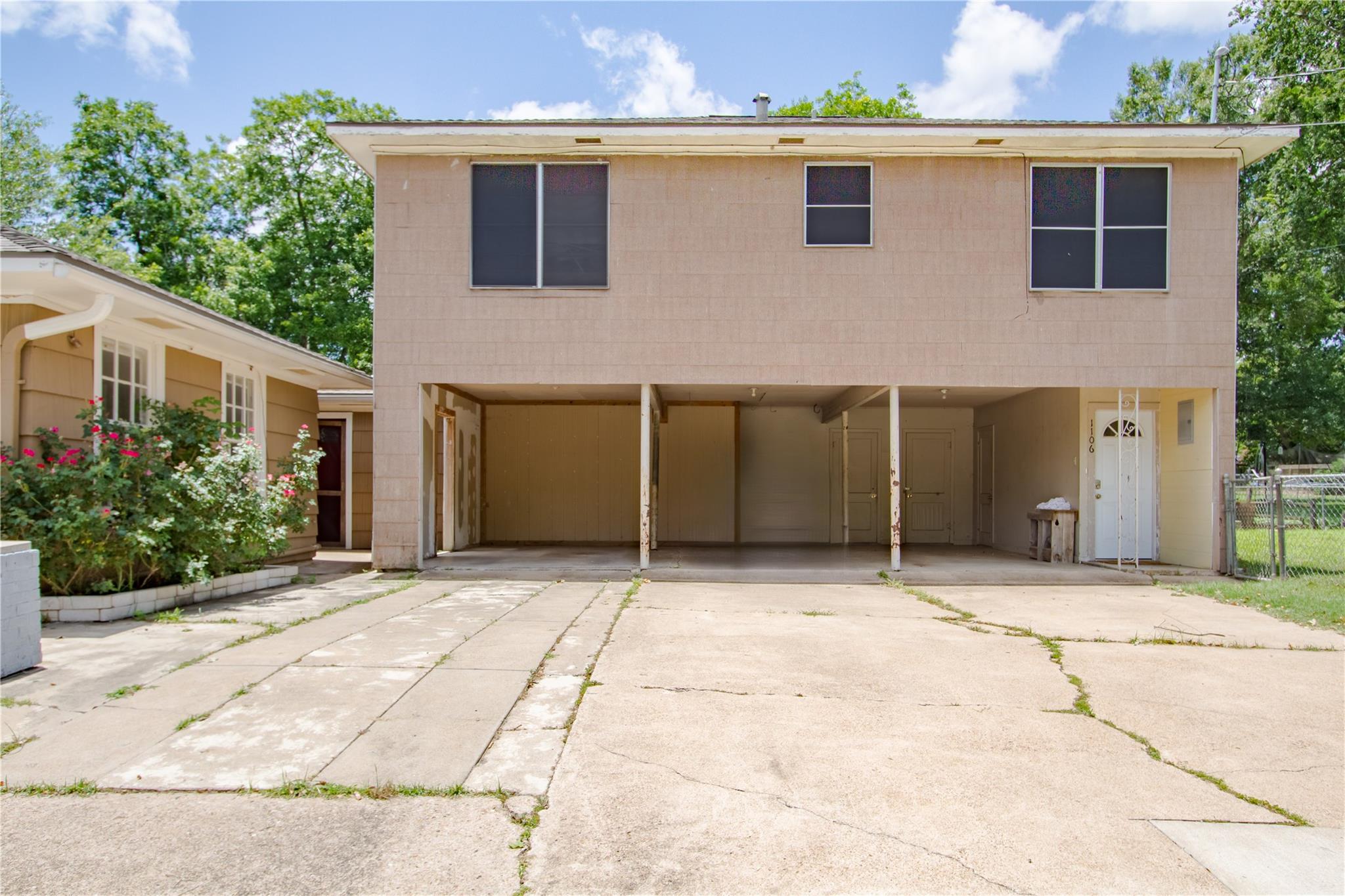 711 E Sixth Street
