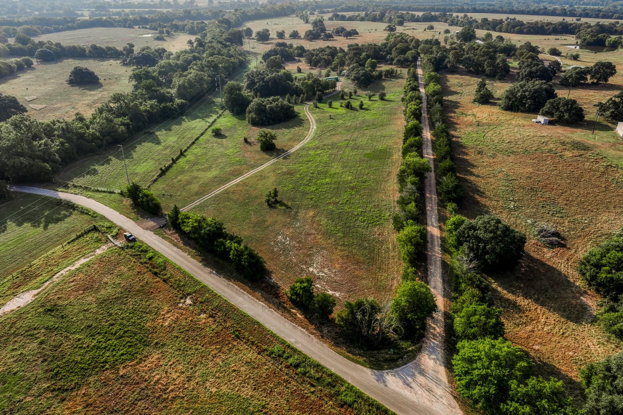 2745 Happy Hollow Road