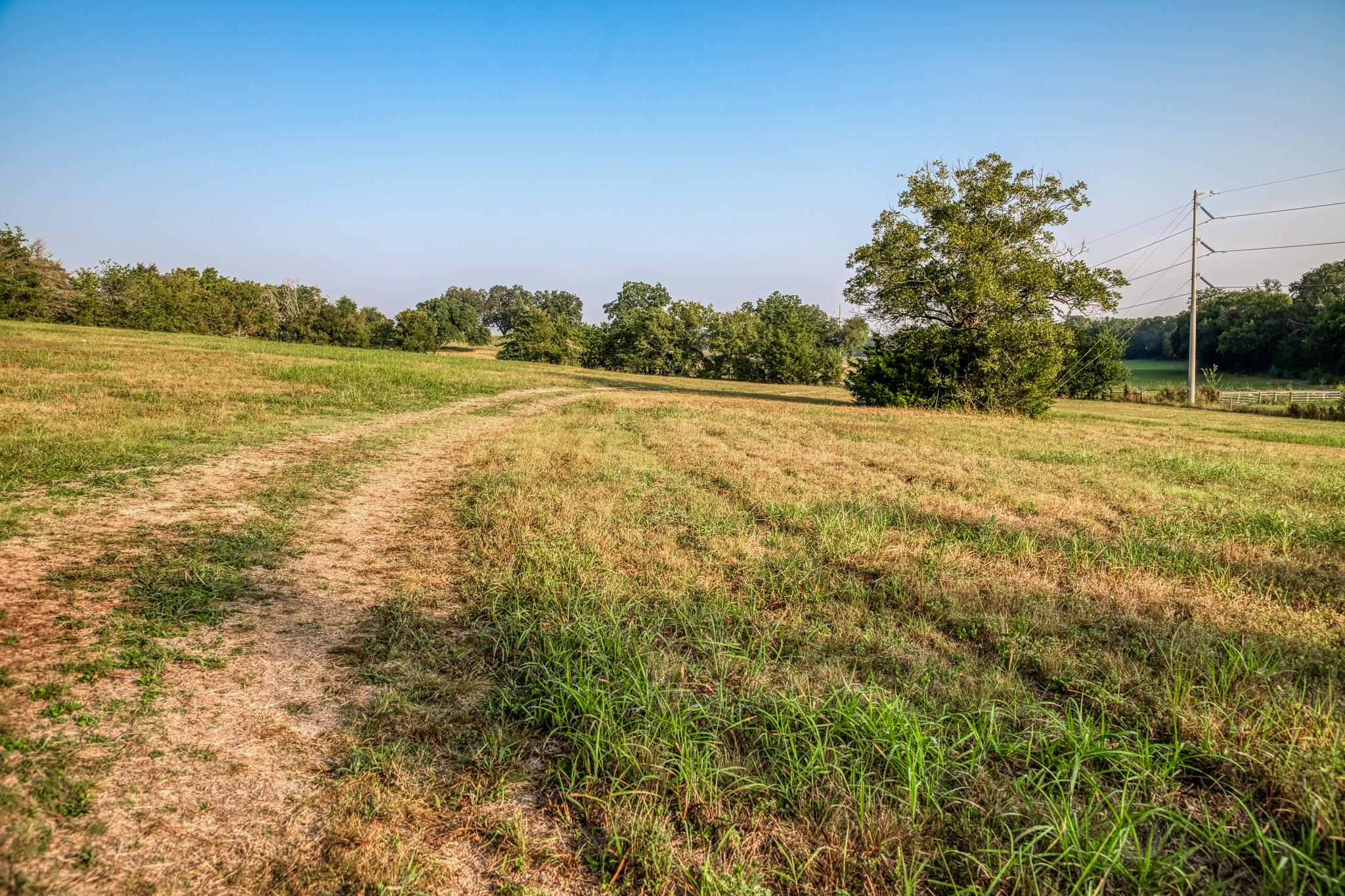 2745 Happy Hollow Road