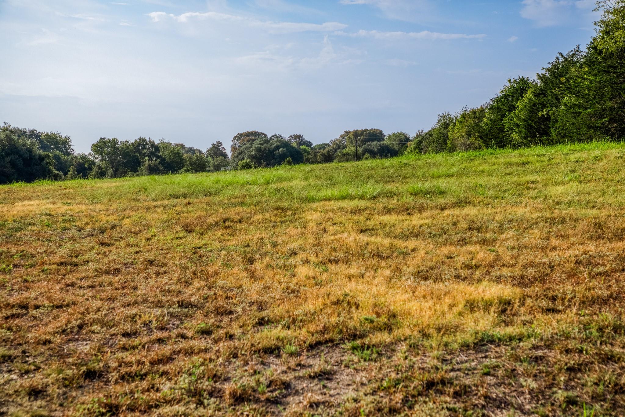 2745 Happy Hollow Road