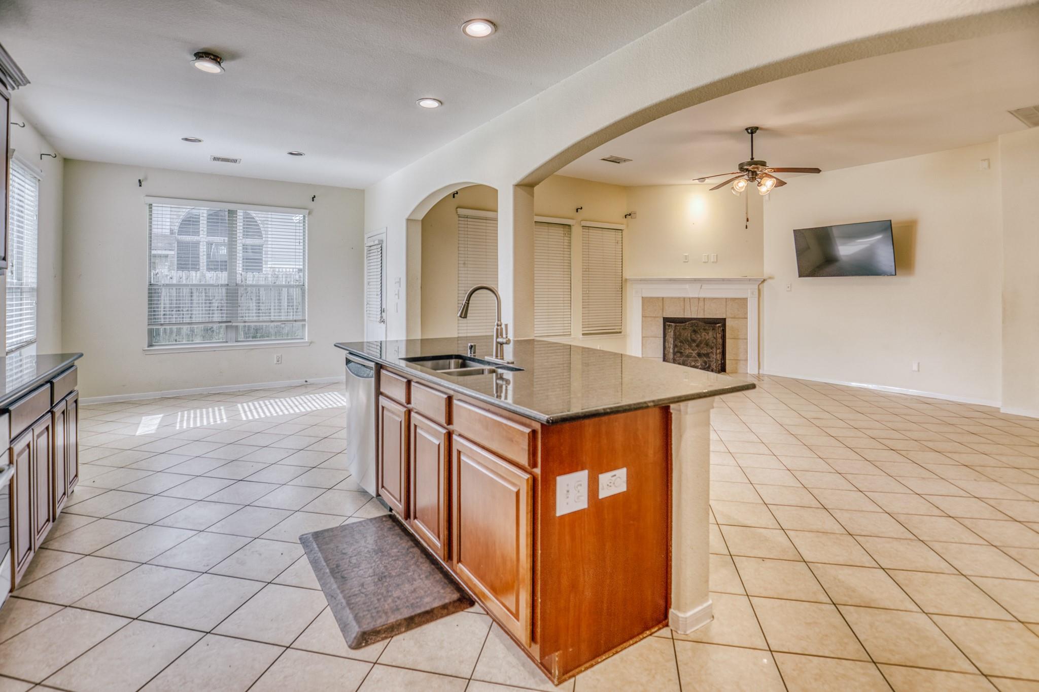 13903 Pawnee Trails Drive