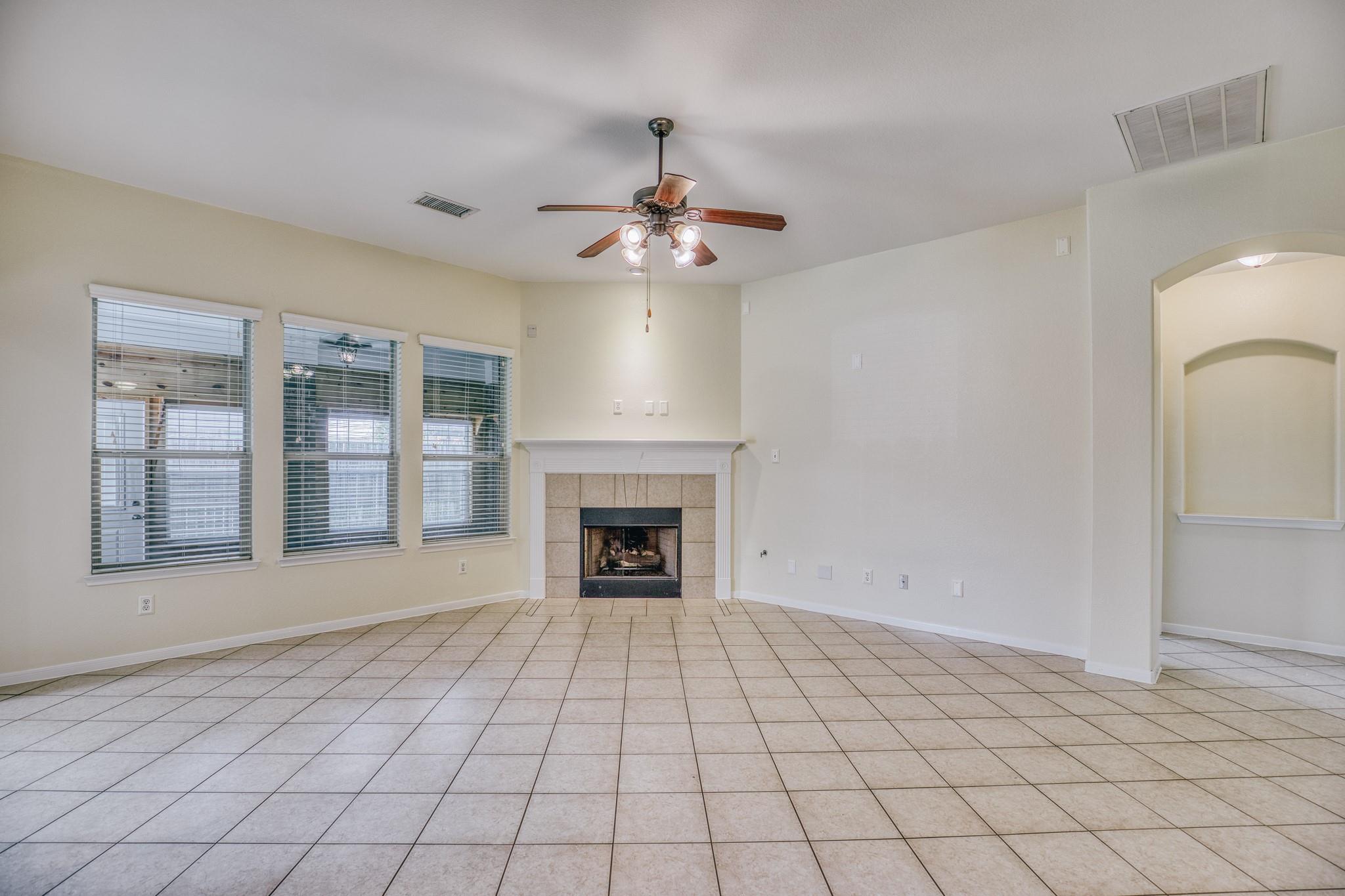 13903 Pawnee Trails Drive