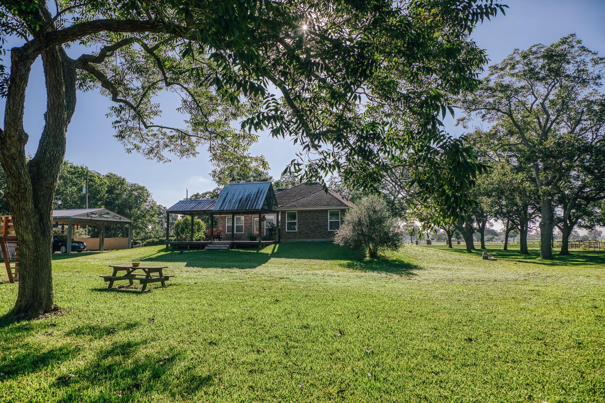4851 County Road 135 Road