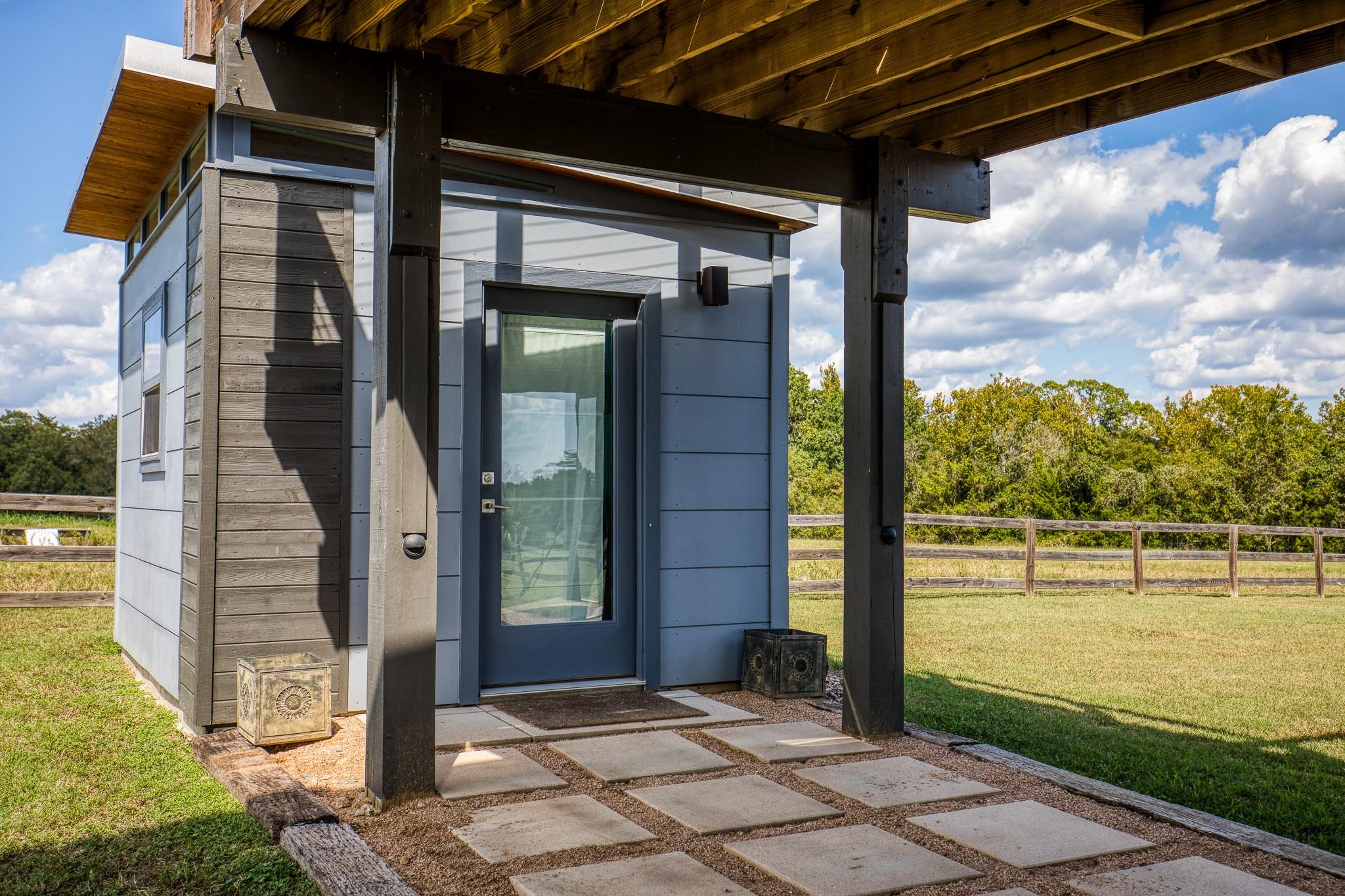 16611 Fm 1155 E