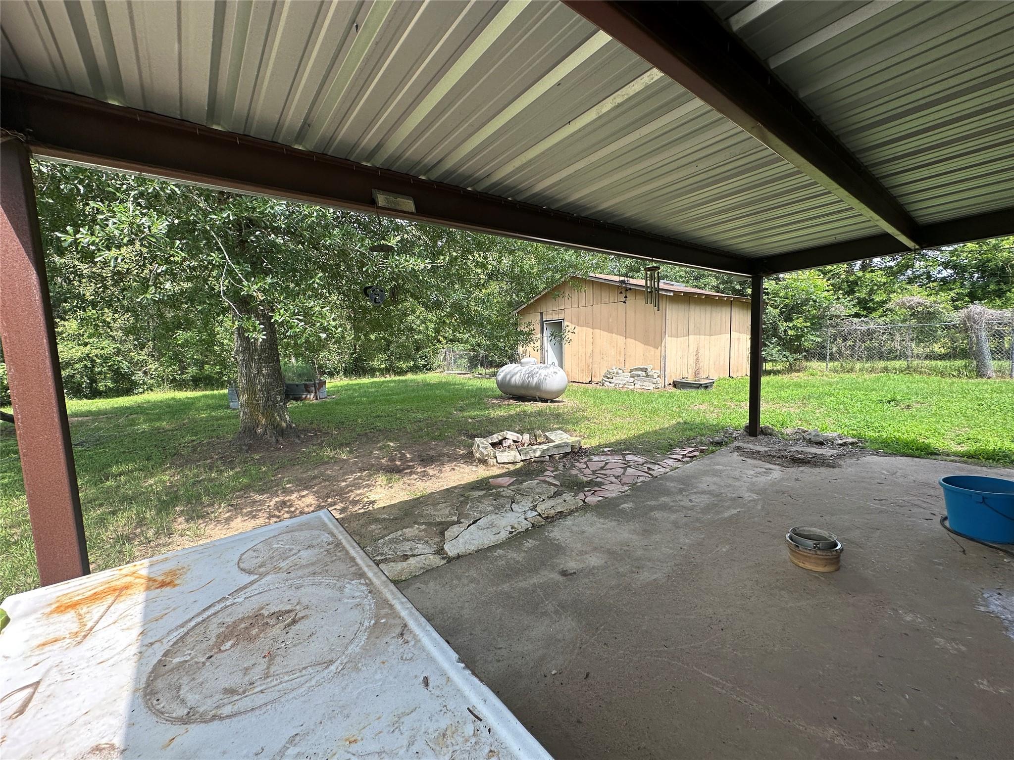 18493 Fm 1155 Rd E