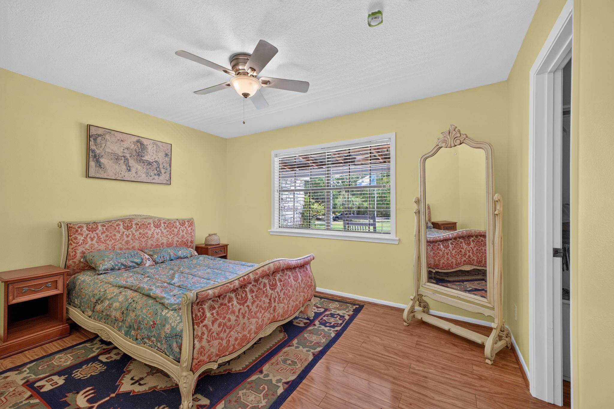 7827 Newman Lane