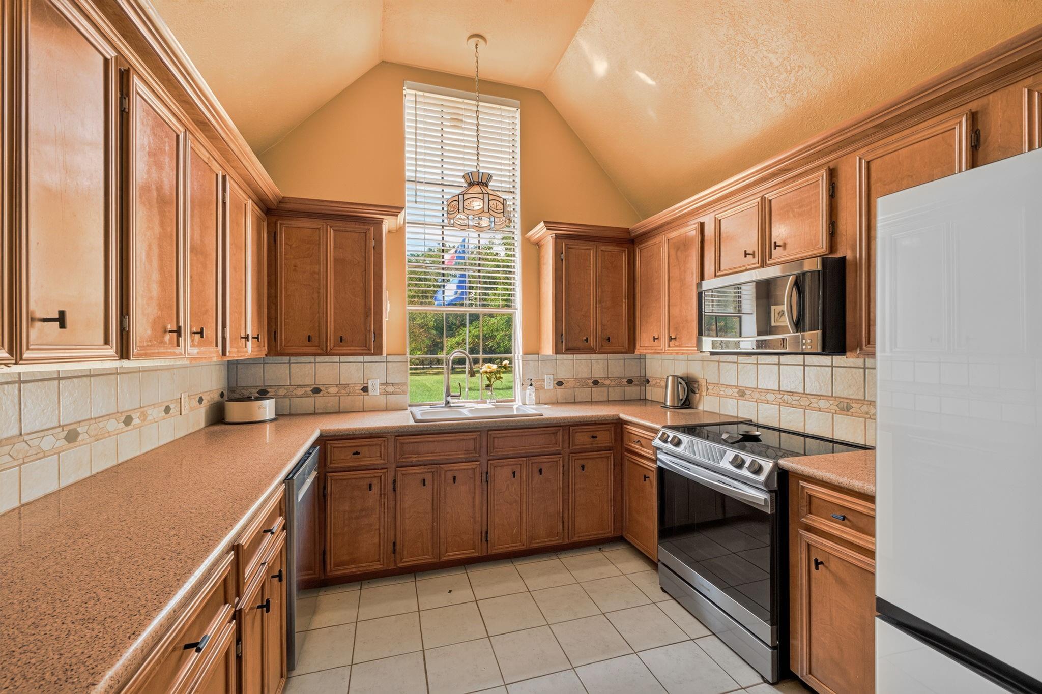 7827 Newman Lane