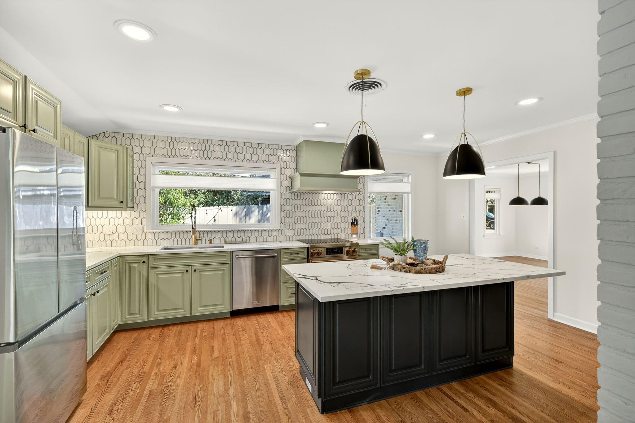 1602 Harrison Road