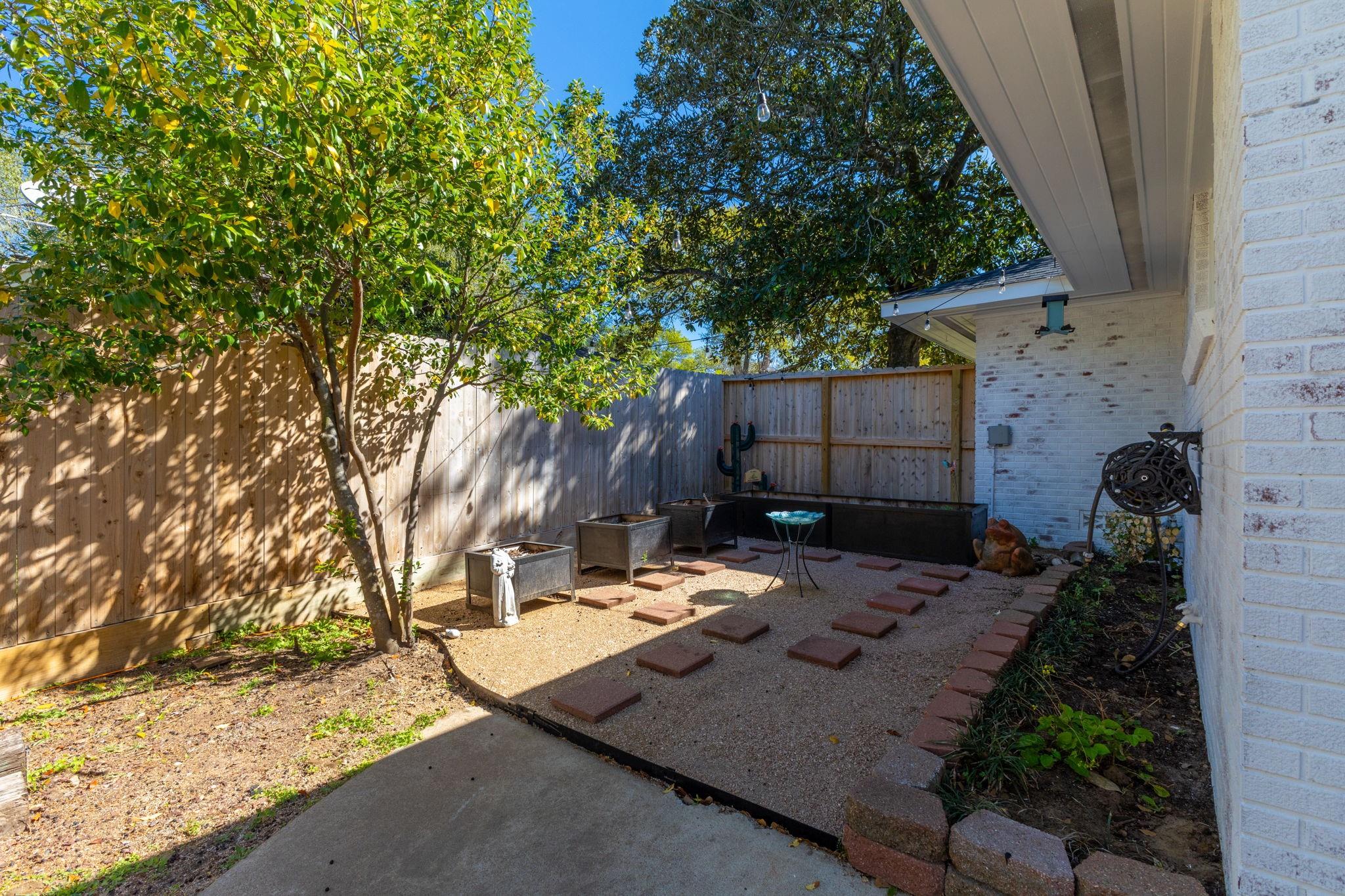 1602 Harrison Road