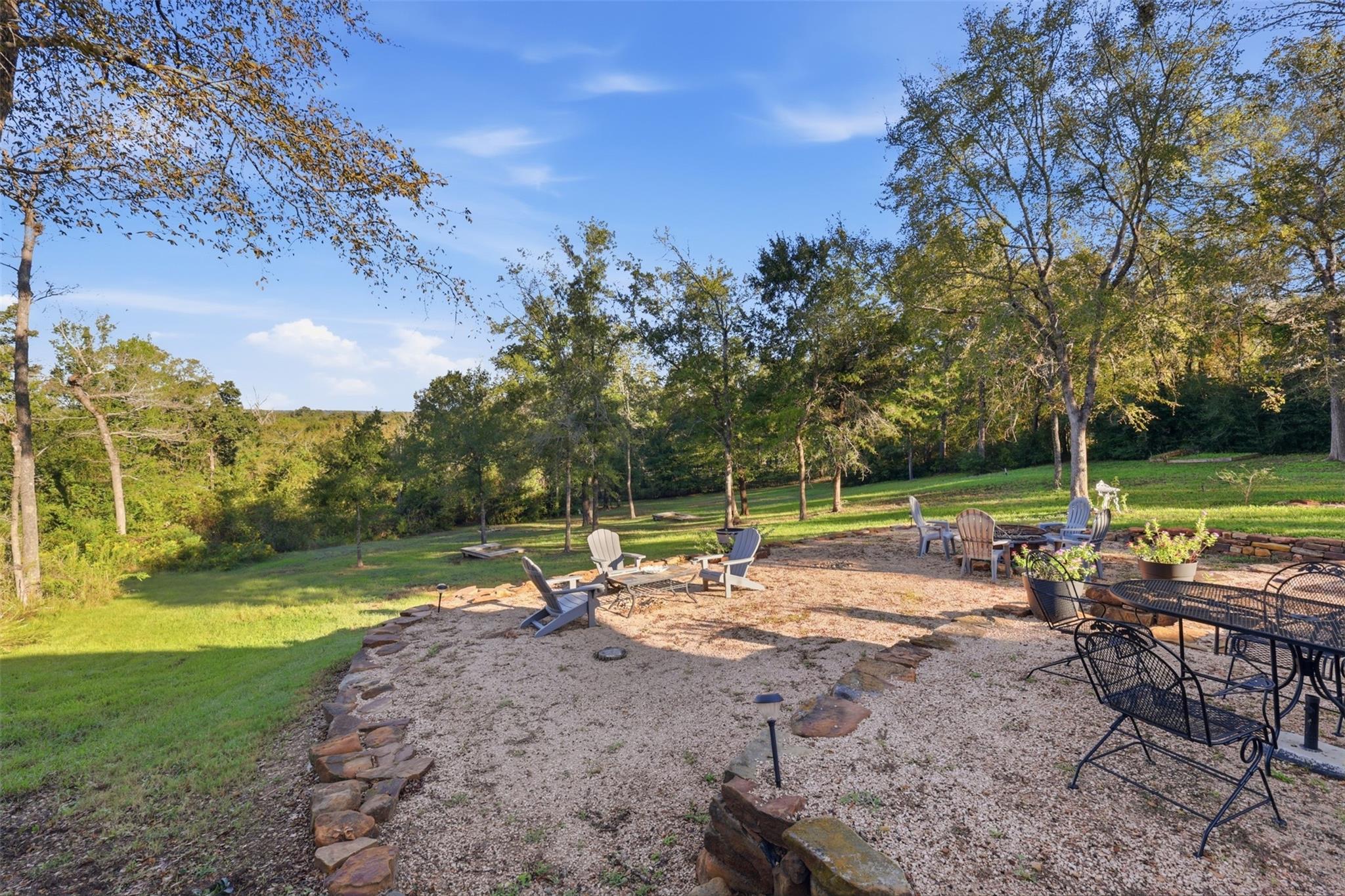 10812 Commonwealth Drive