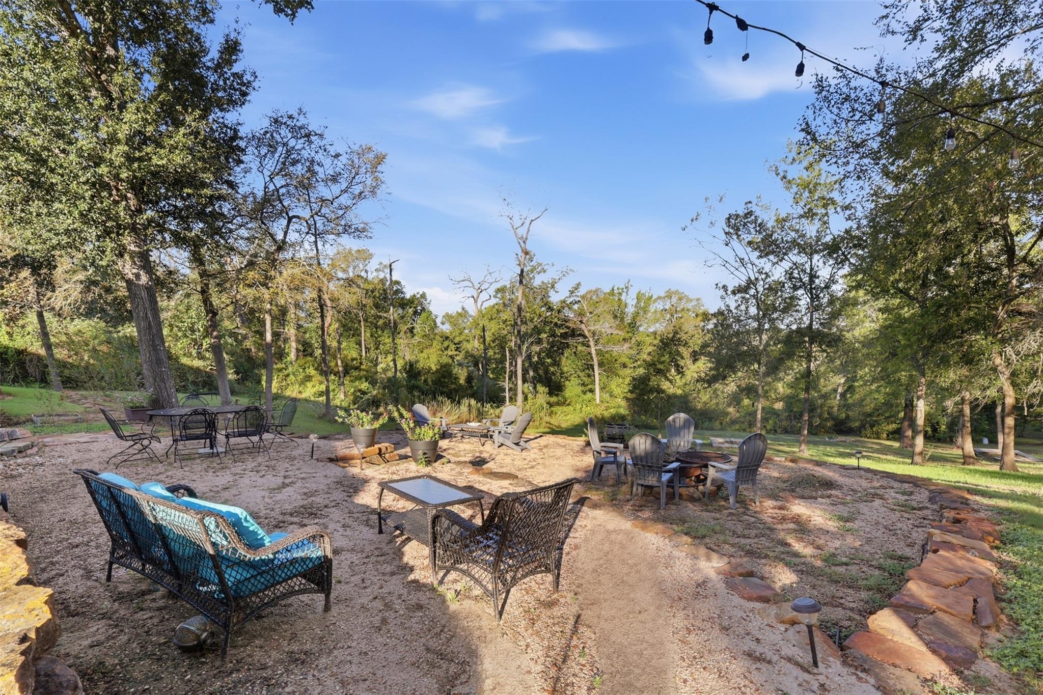 10812 Commonwealth Drive