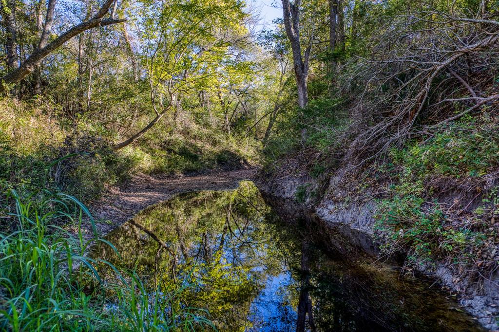 Tract 6,7,8 Fieldcrest Ln