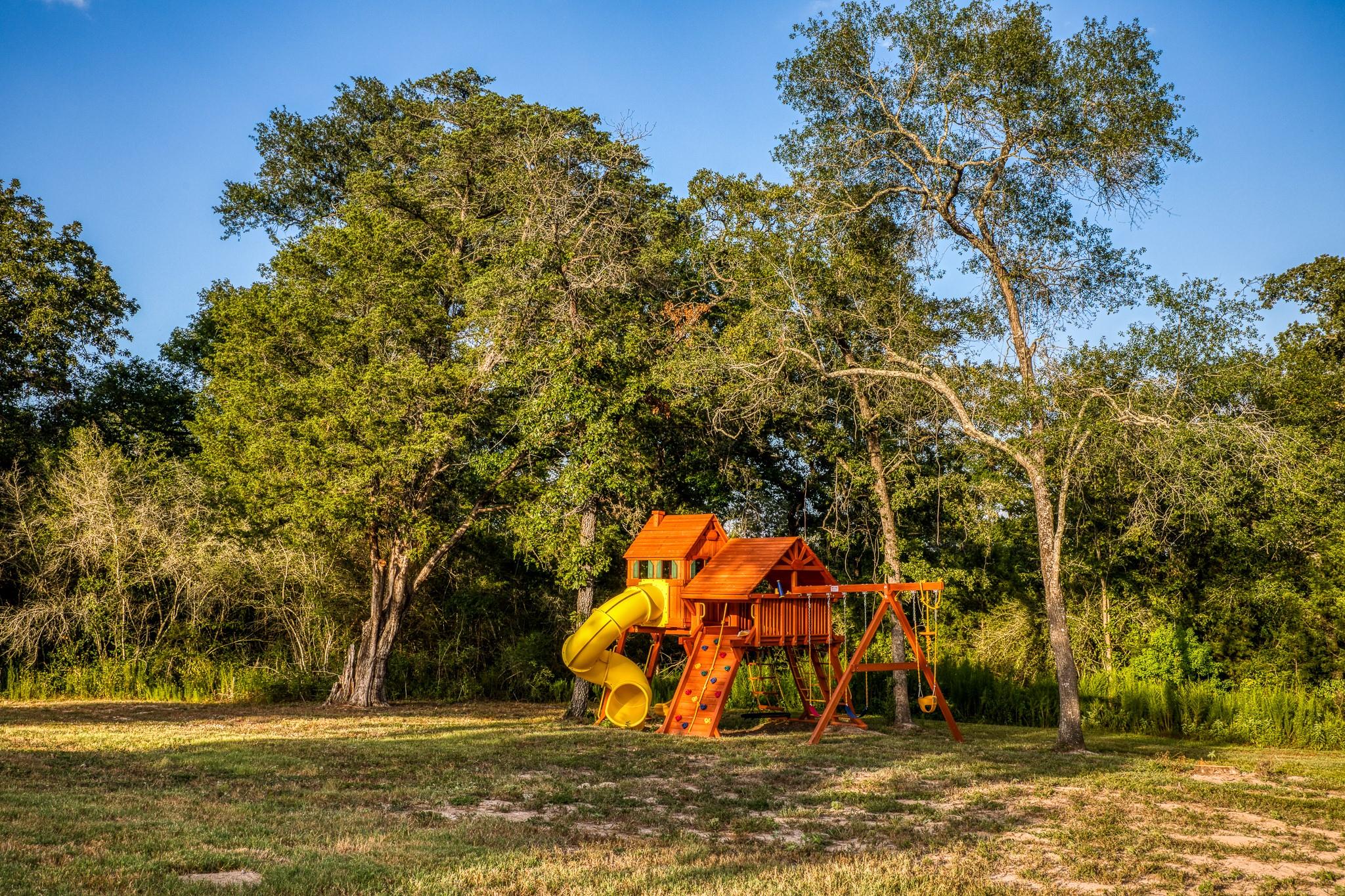 3709 Eli Road