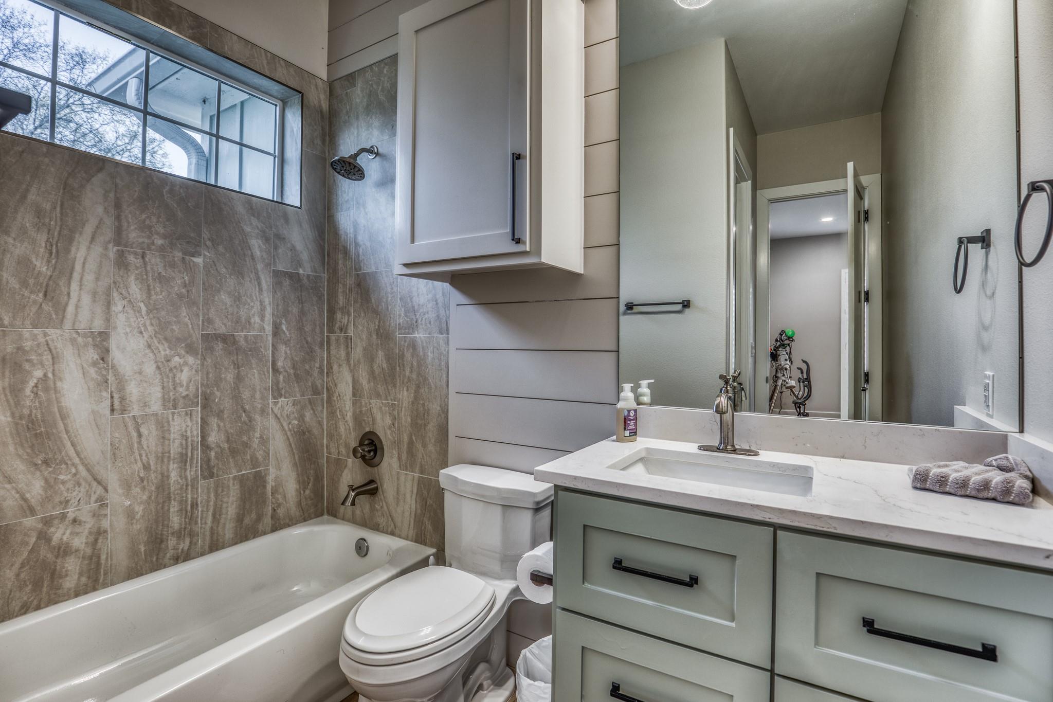 10247 Wooded Reserve Court