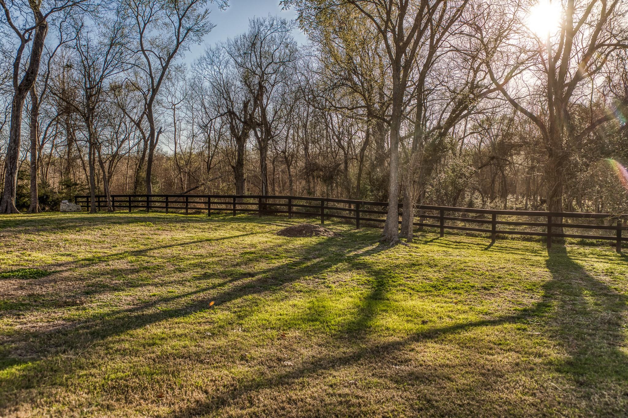 10247 Wooded Reserve Court