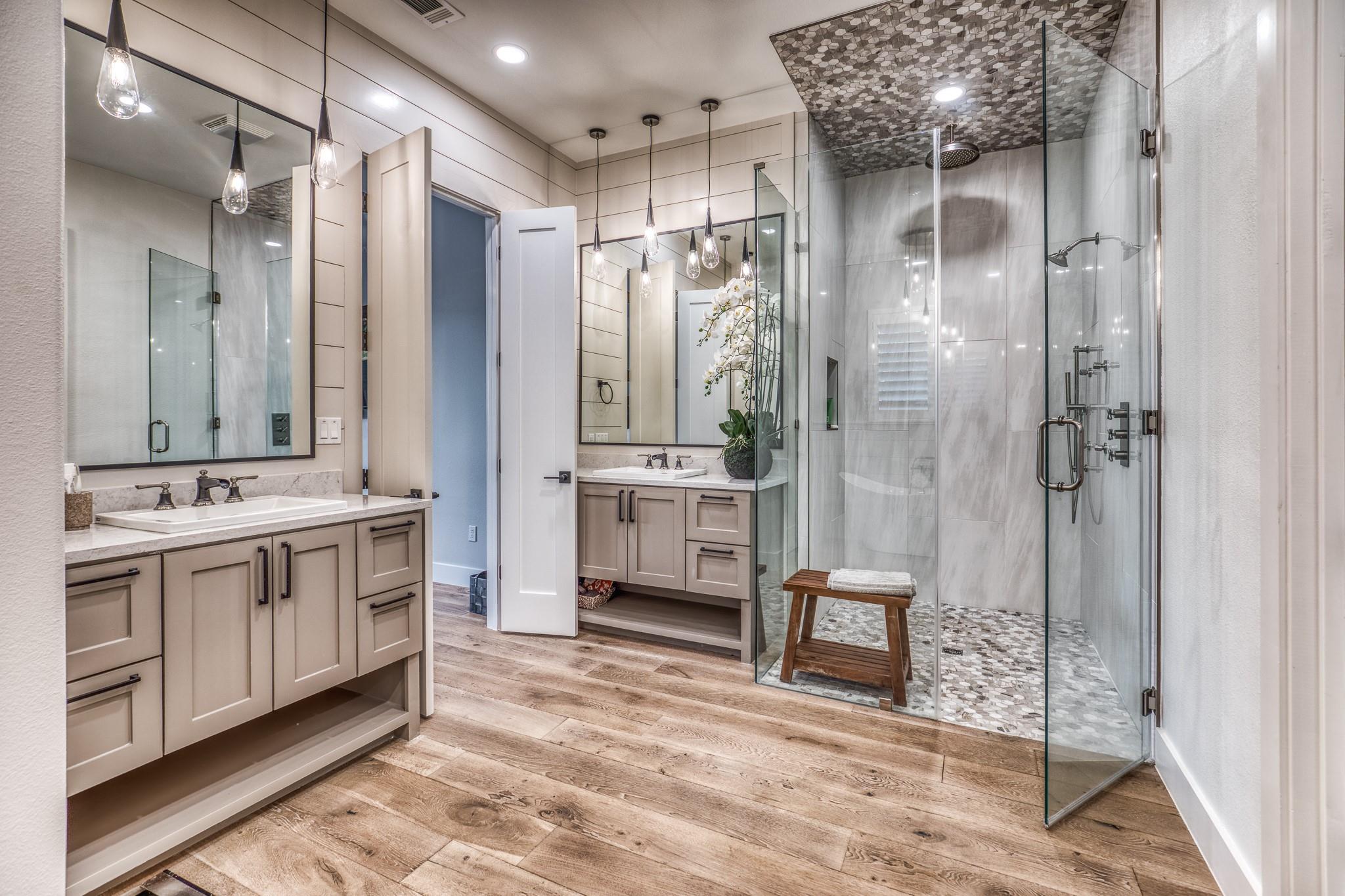 10247 Wooded Reserve Court