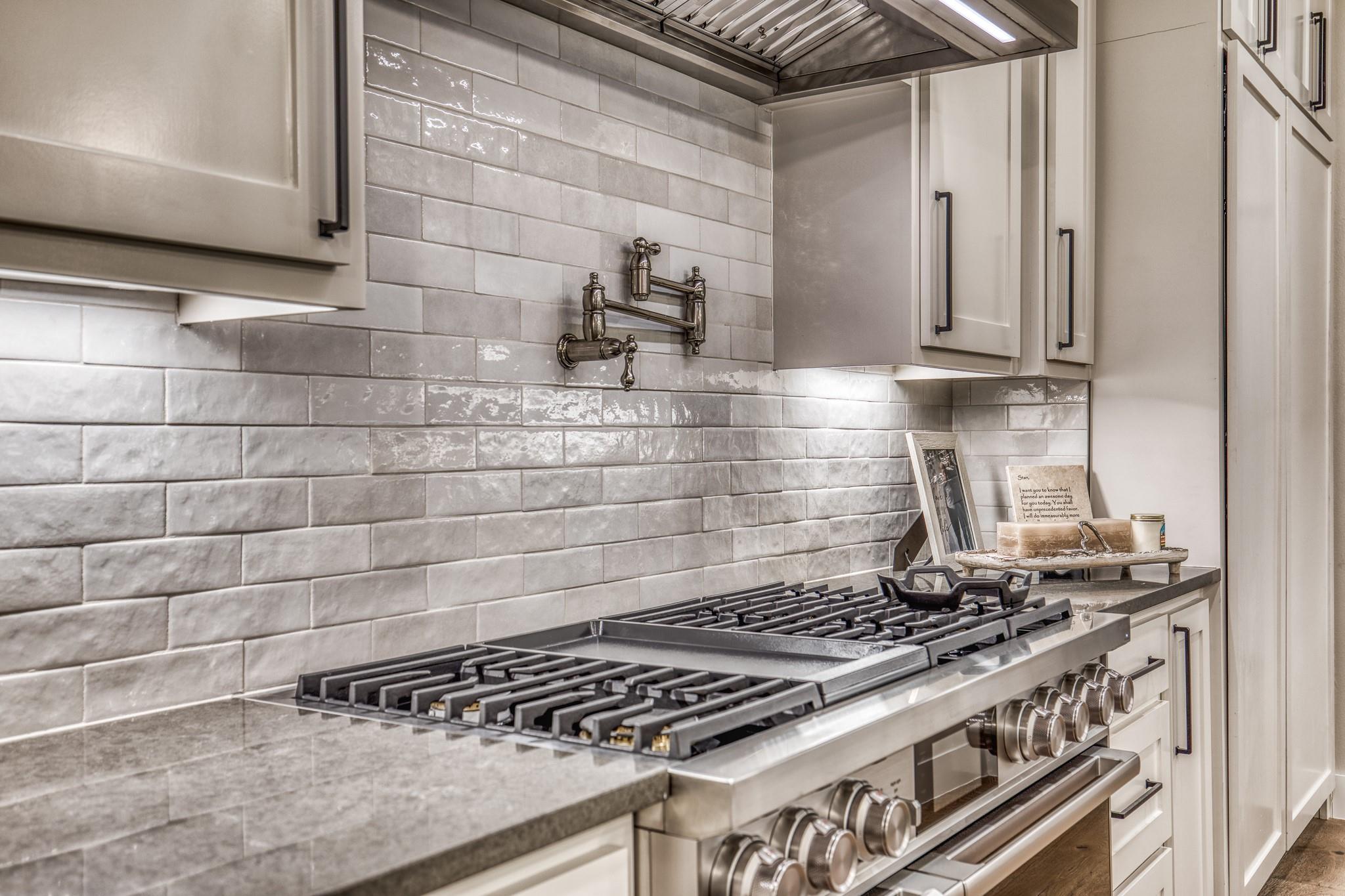 10247 Wooded Reserve Court