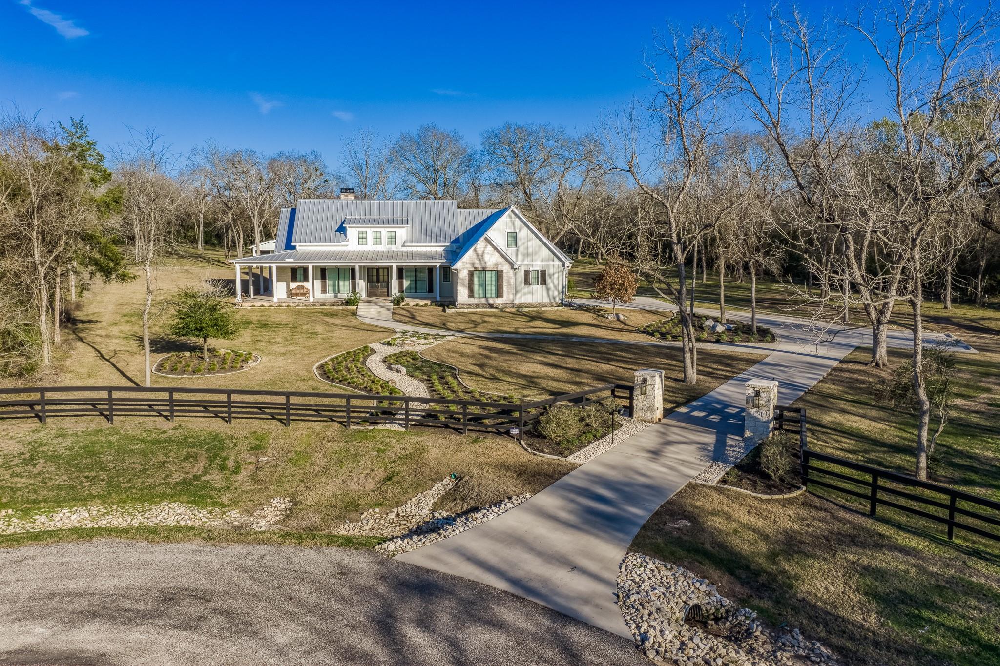 10247 Wooded Reserve Court