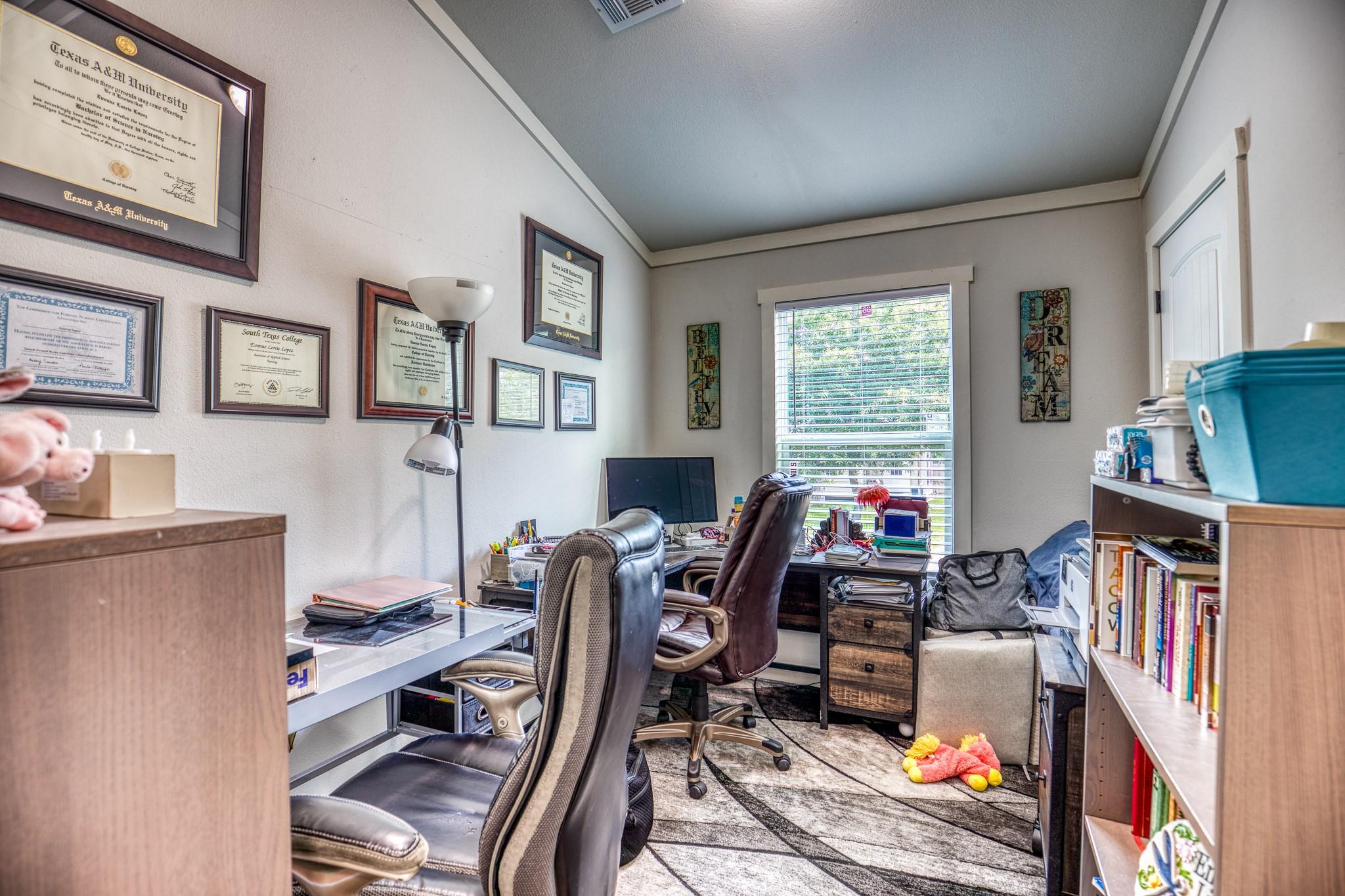 102 Hilltop Court