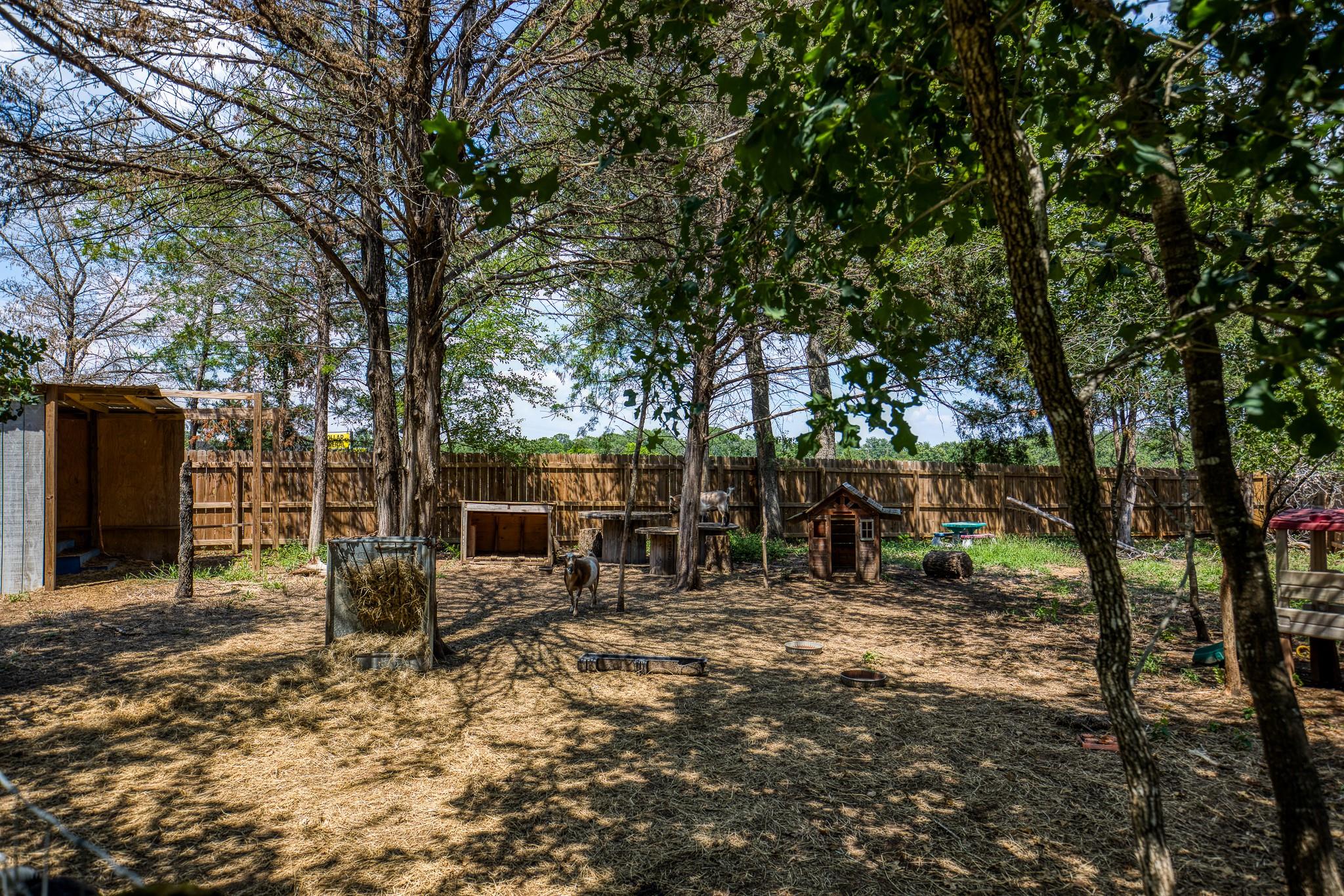 102 Hilltop Court