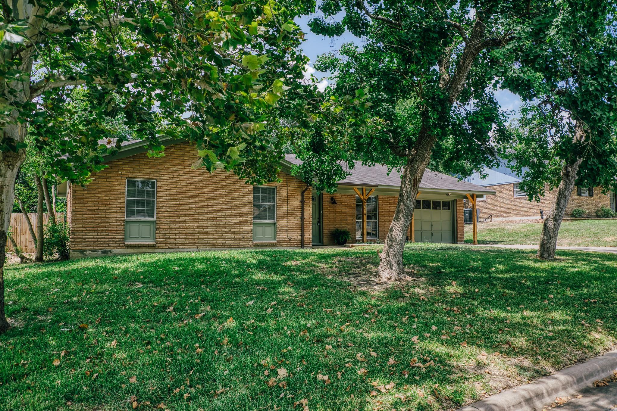 2414 Airline Drive