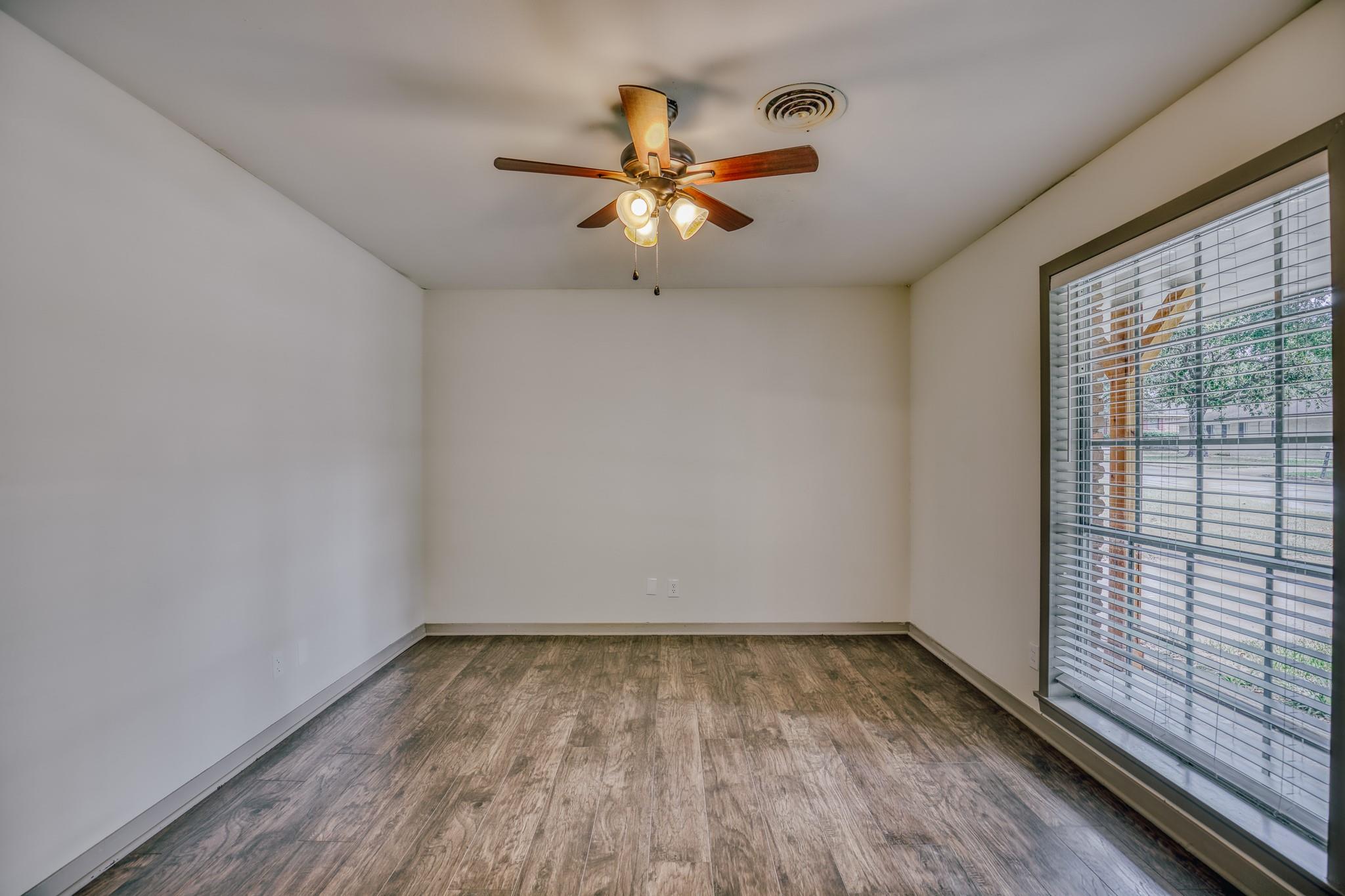 2414 Airline Drive