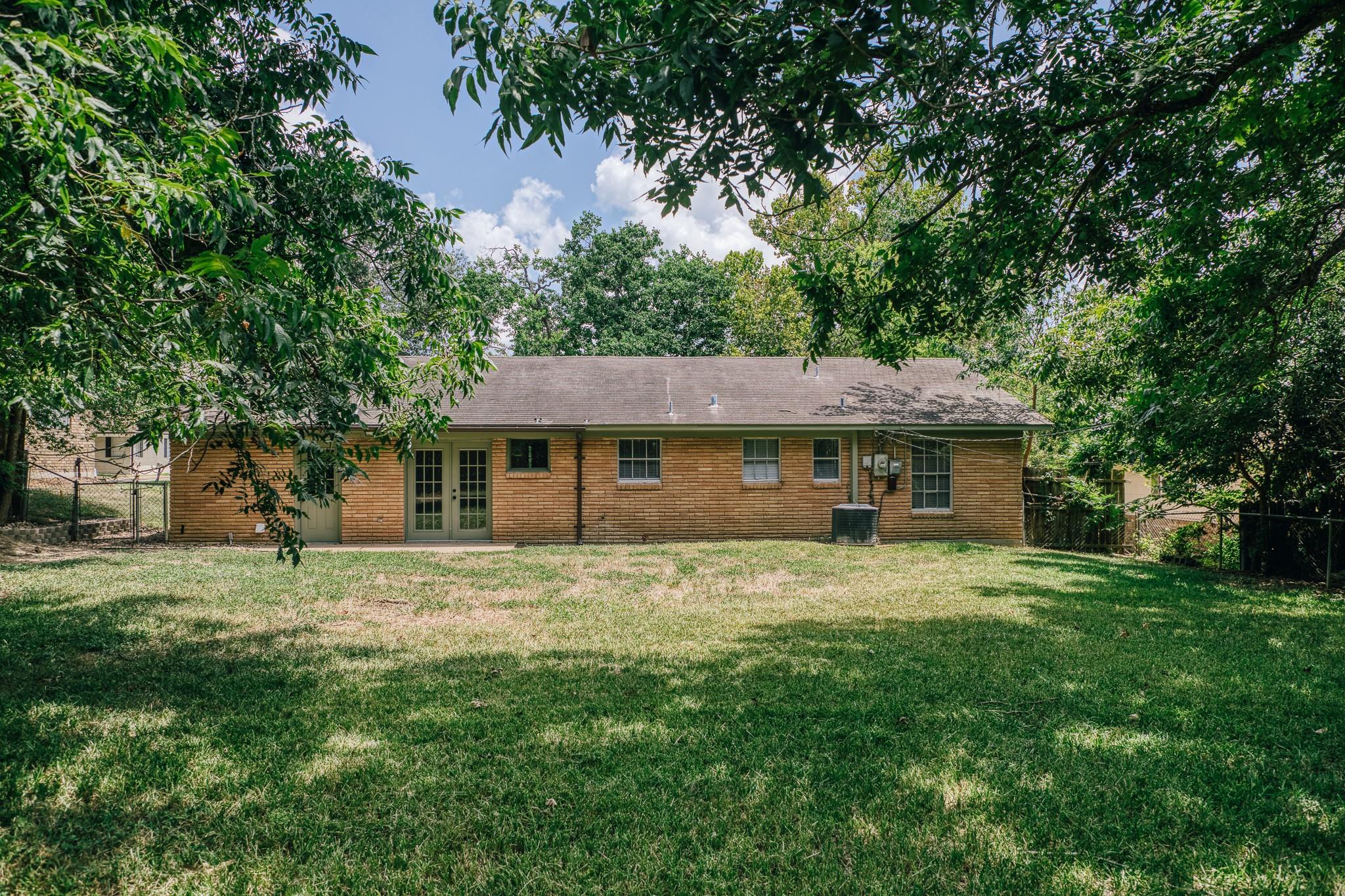 2414 Airline Drive