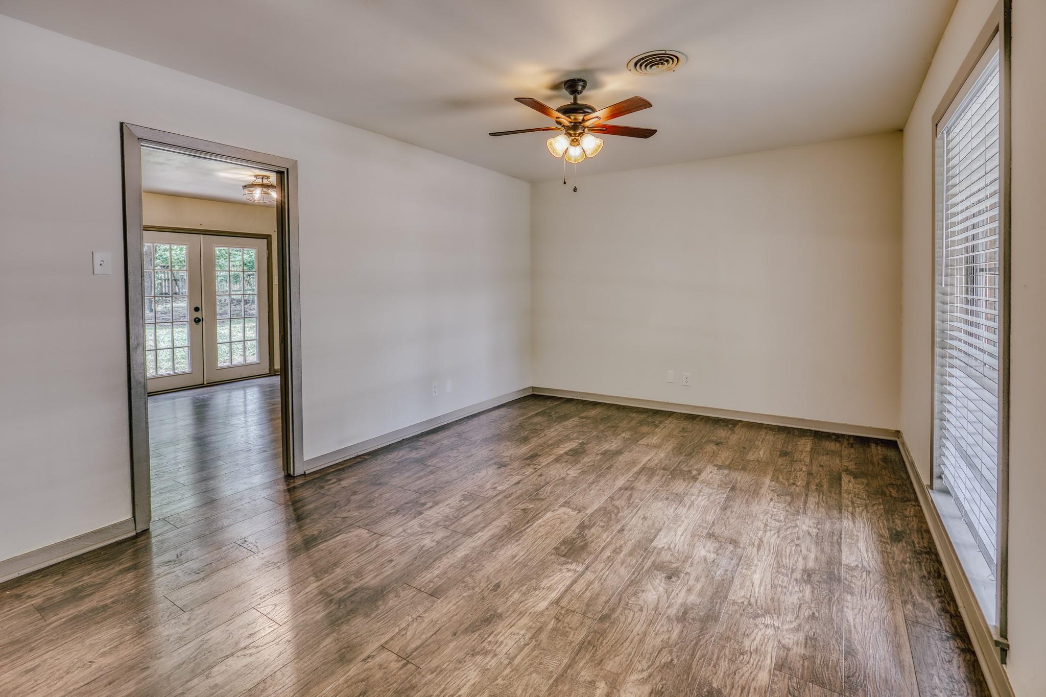 2414 Airline Drive