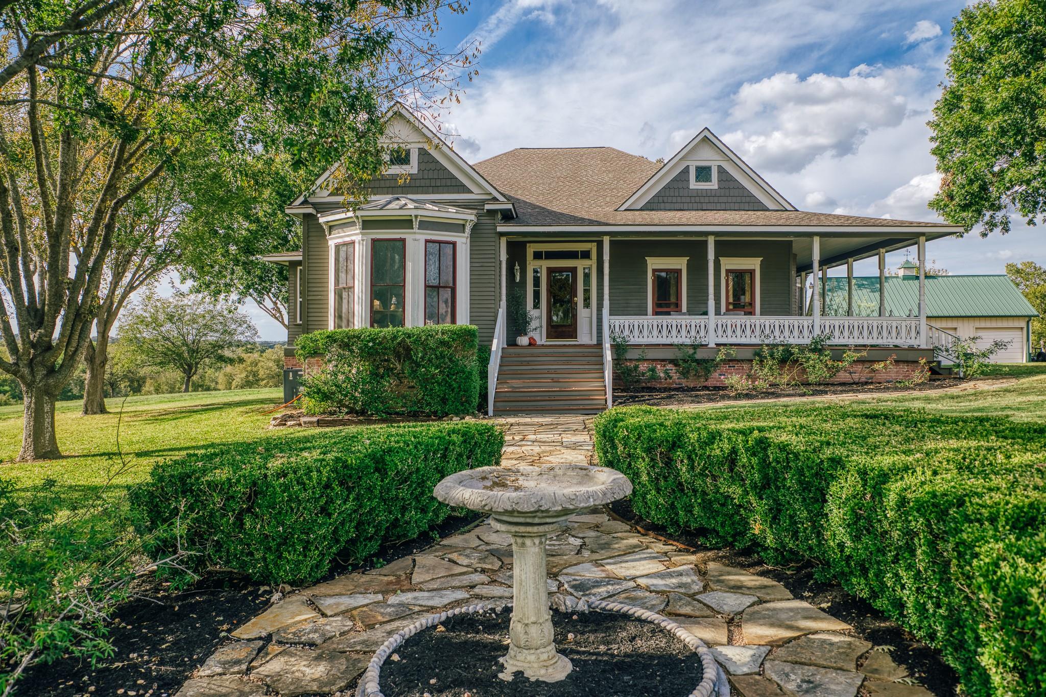 4585 Felder Road