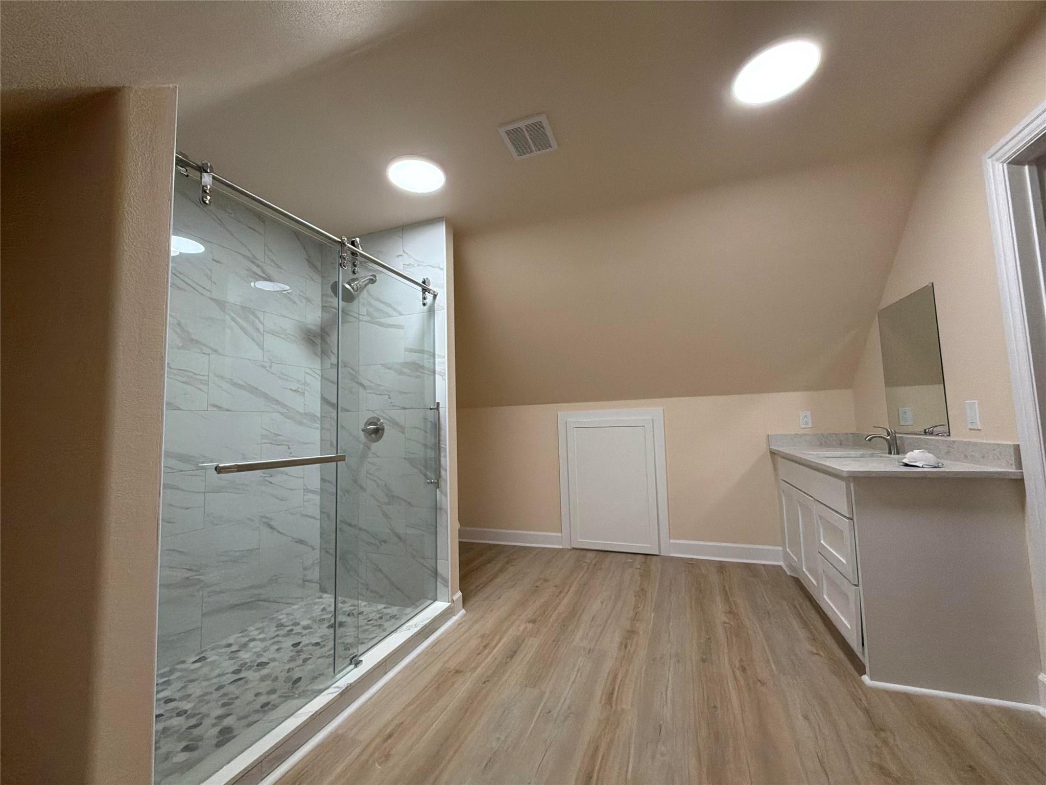 4334 Maass Rd Road, Burton