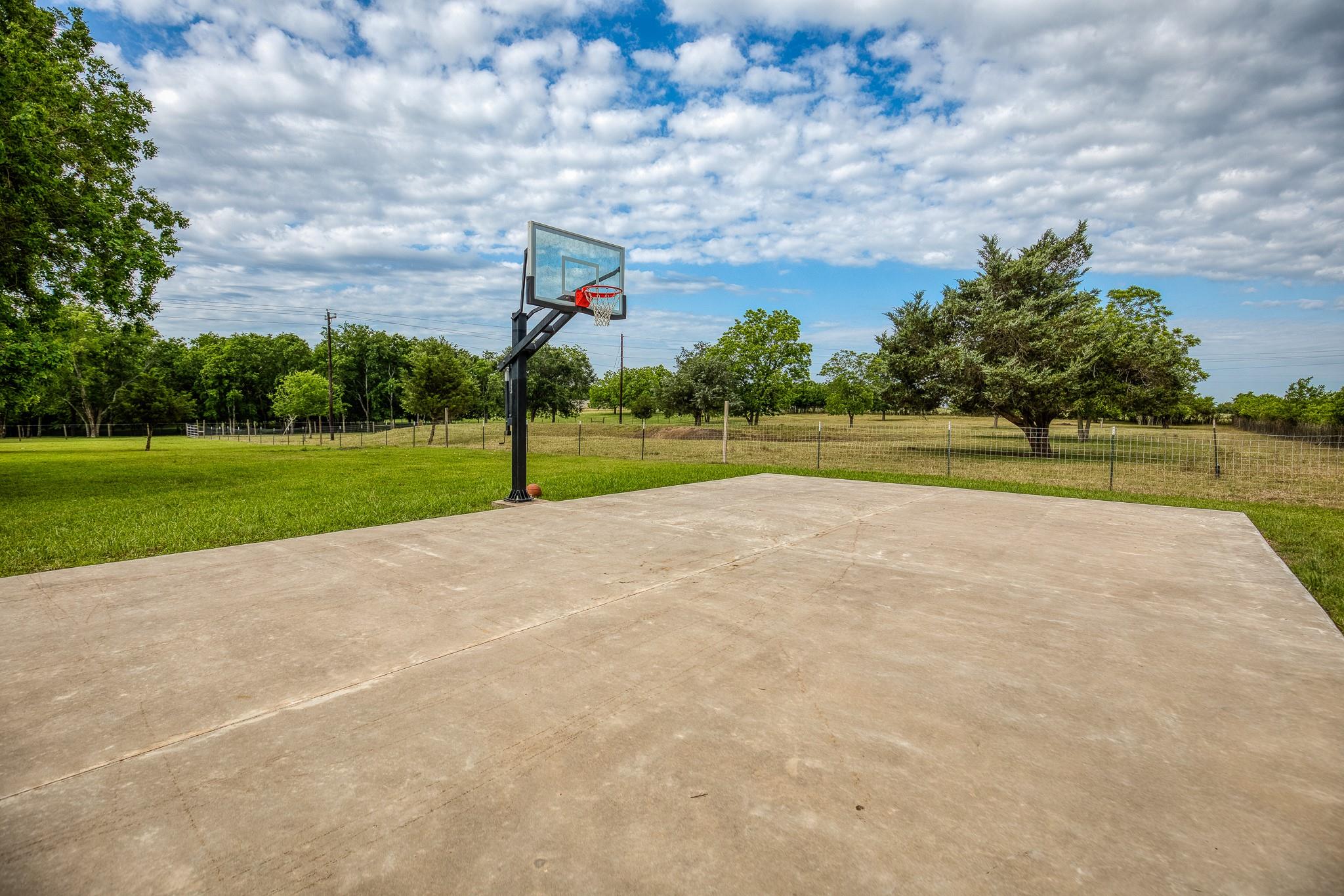 6900 Schroeder Road