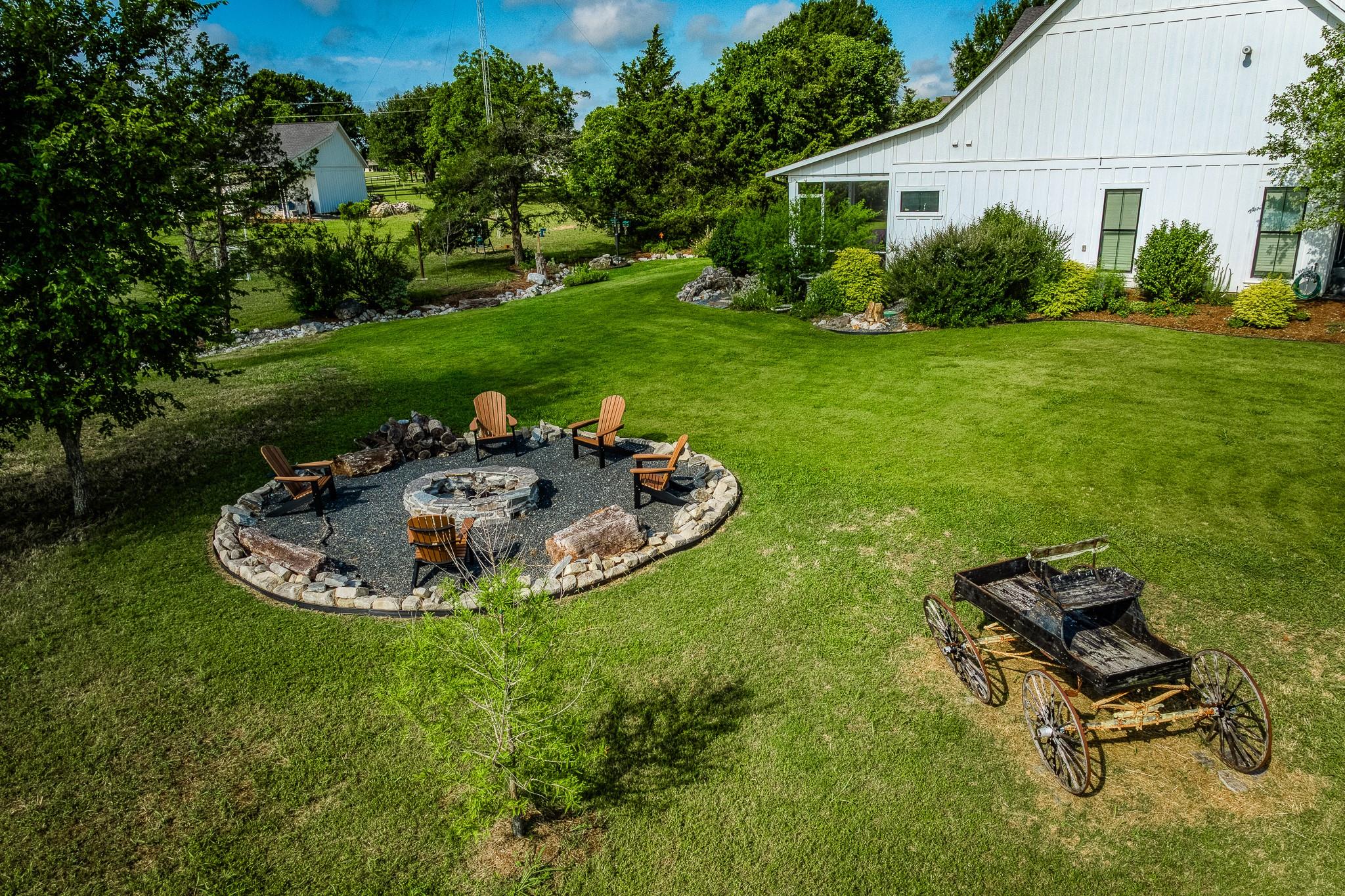 9352 Lake Drive