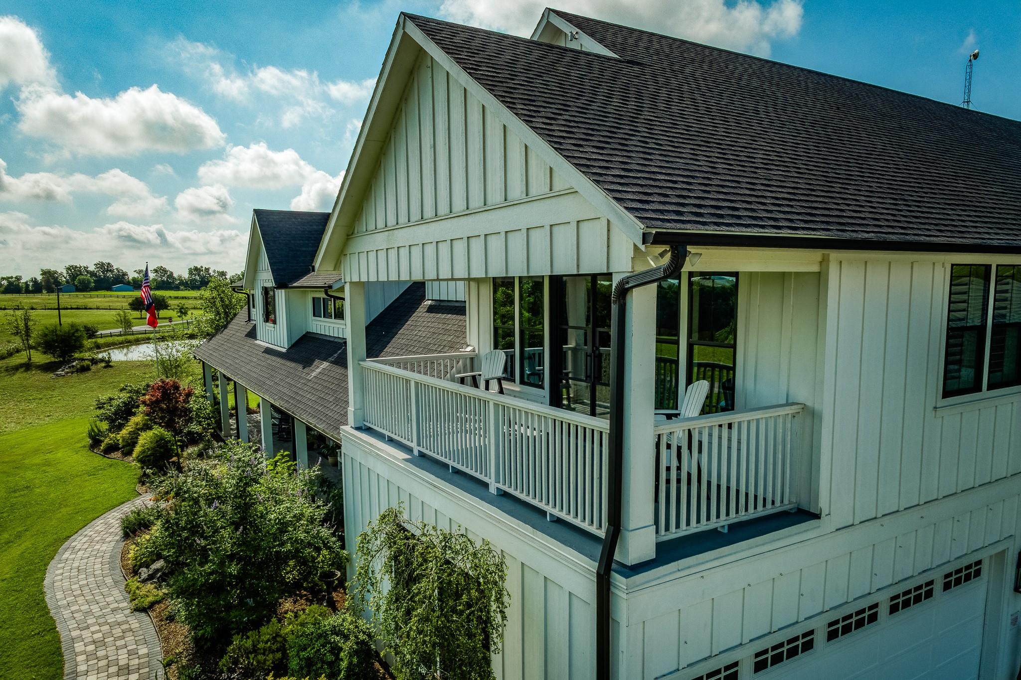 9352 Lake Drive