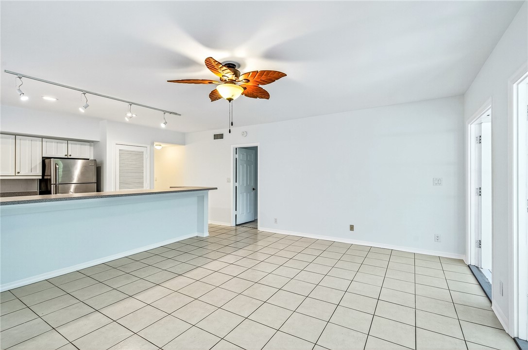 1275 Winding Oaks Circle E 702