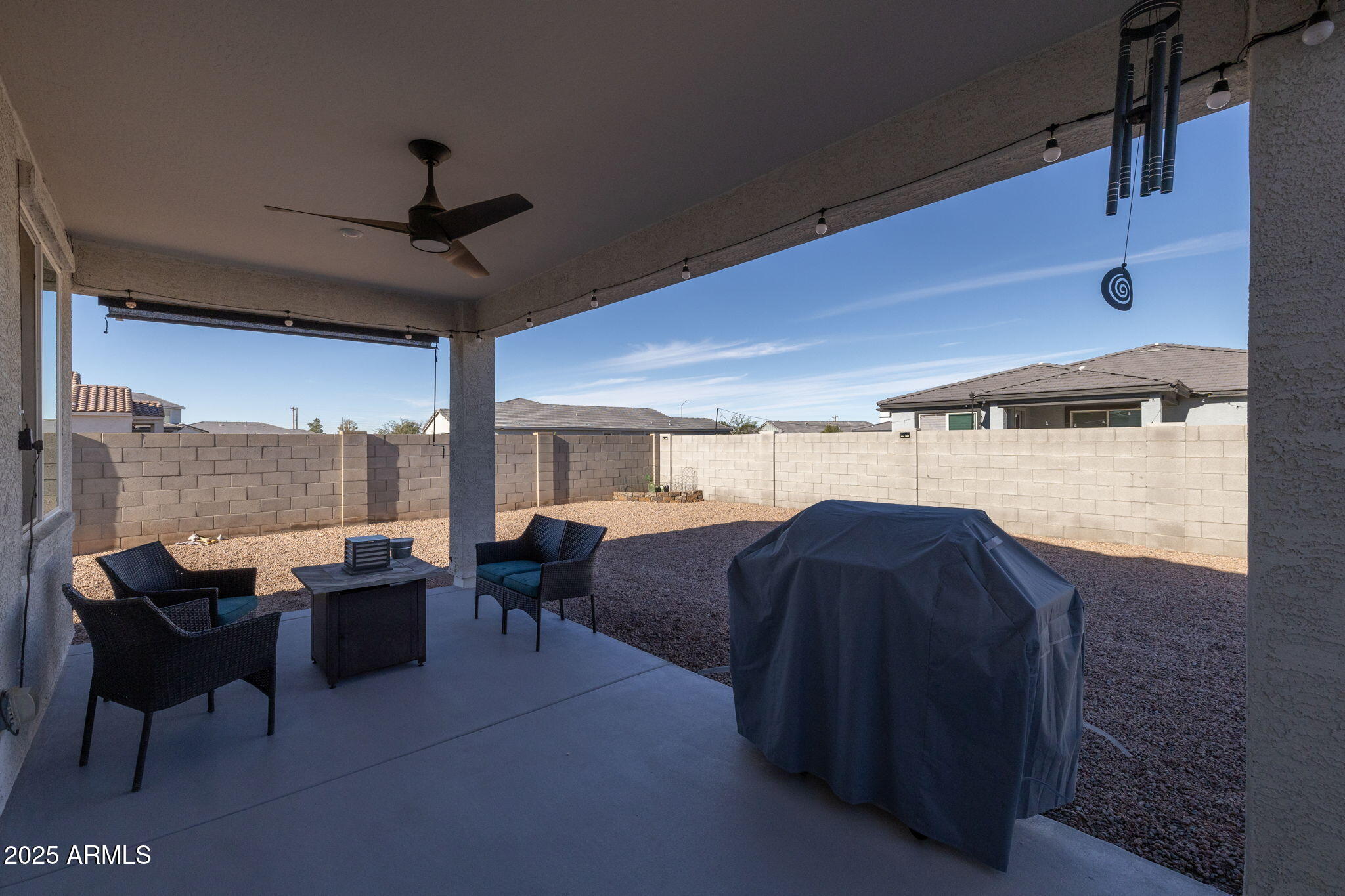 2026 E WETLEAF Place