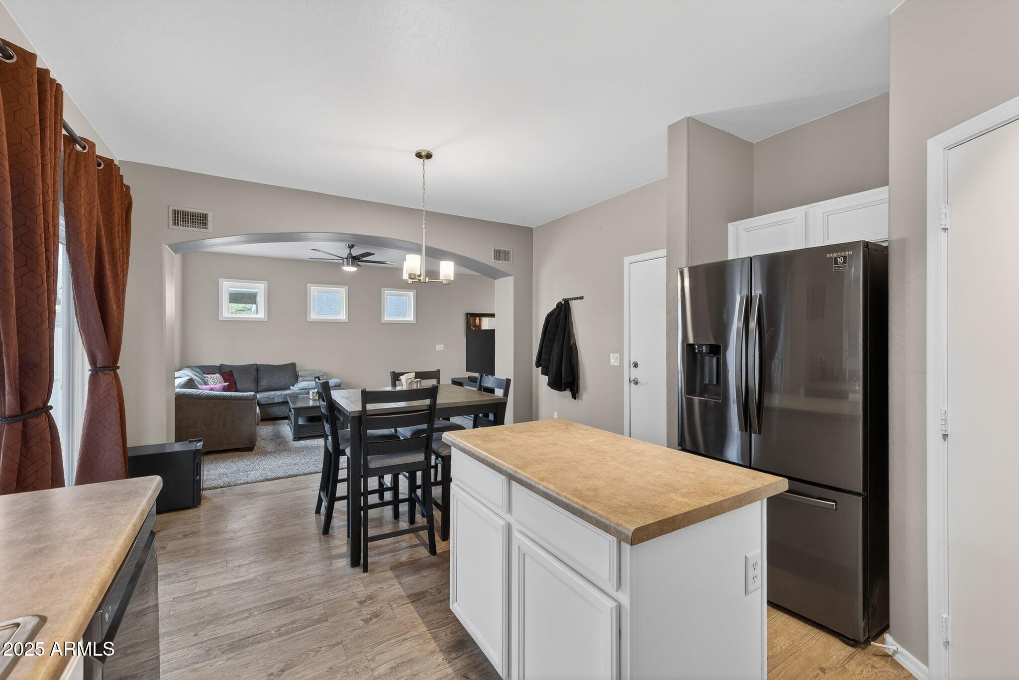 1444 S LONGSPUR Lane