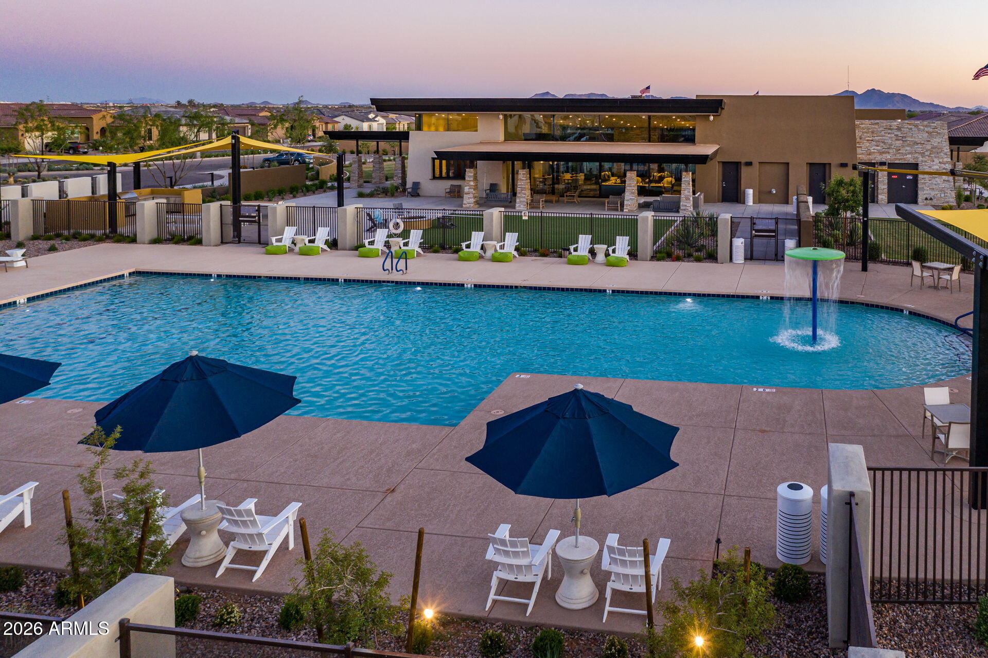 10706 E TRAVERTINE Avenue