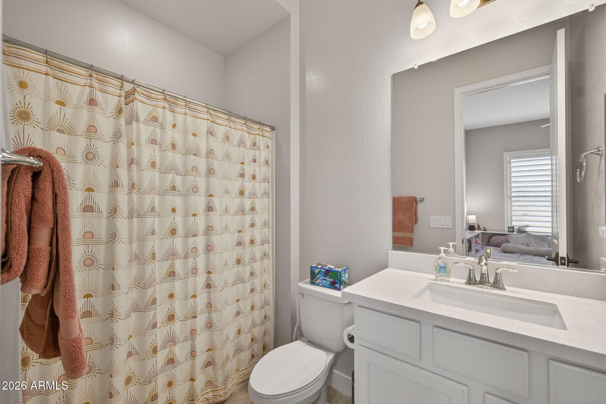 10706 E TRAVERTINE Avenue