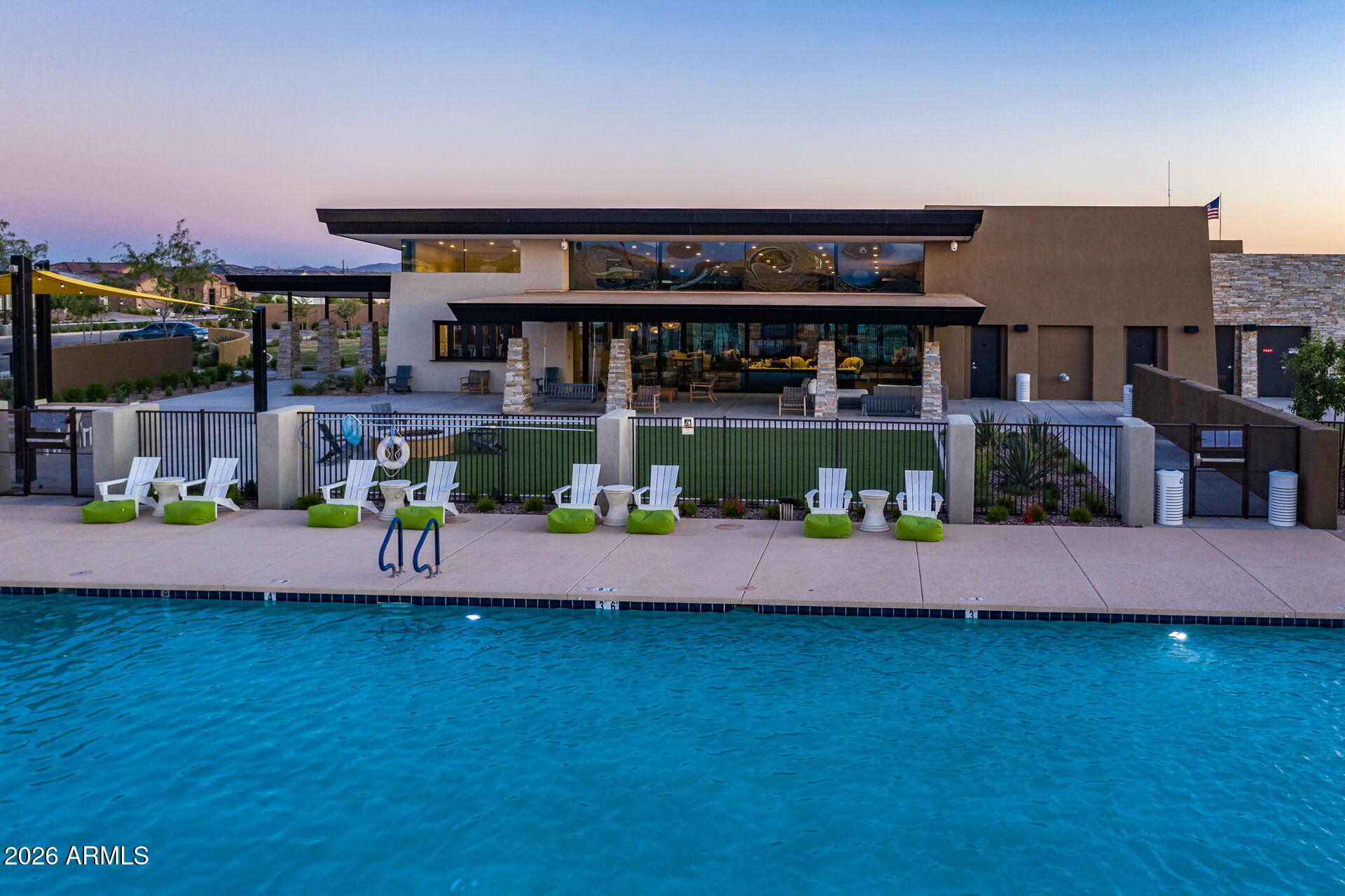 10706 E TRAVERTINE Avenue