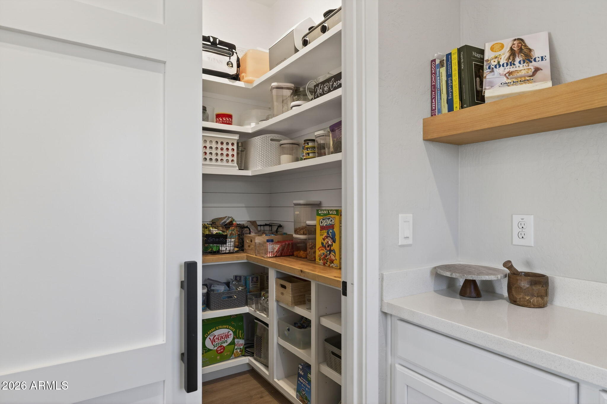 10706 E TRAVERTINE Avenue