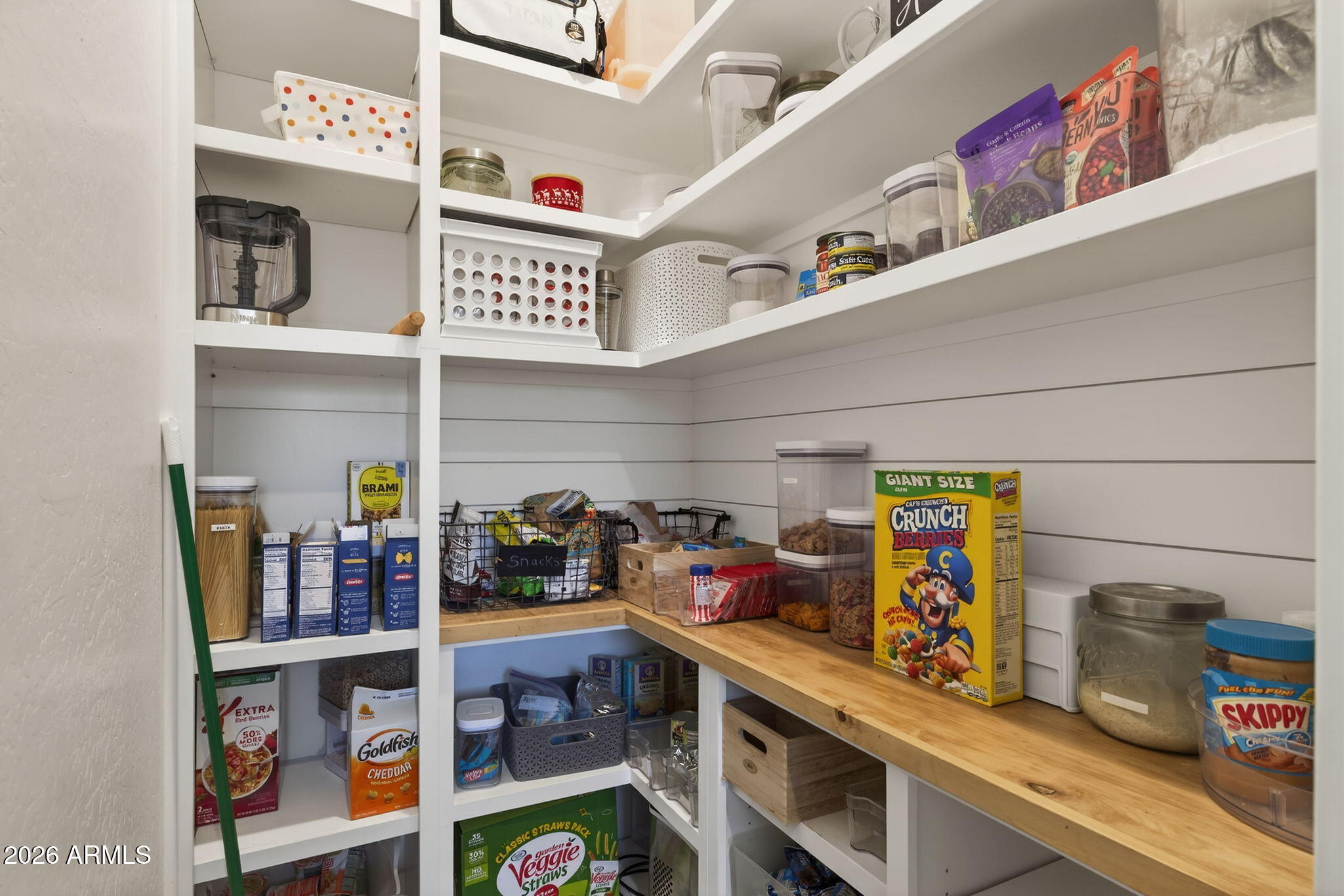 10706 E TRAVERTINE Avenue