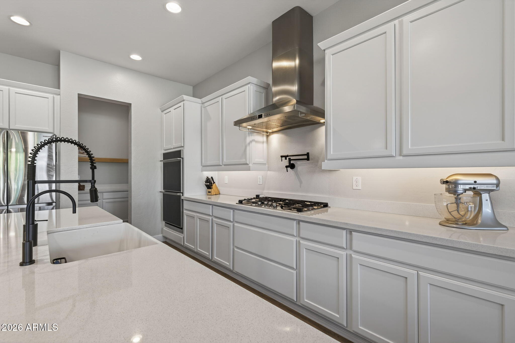 10706 E TRAVERTINE Avenue