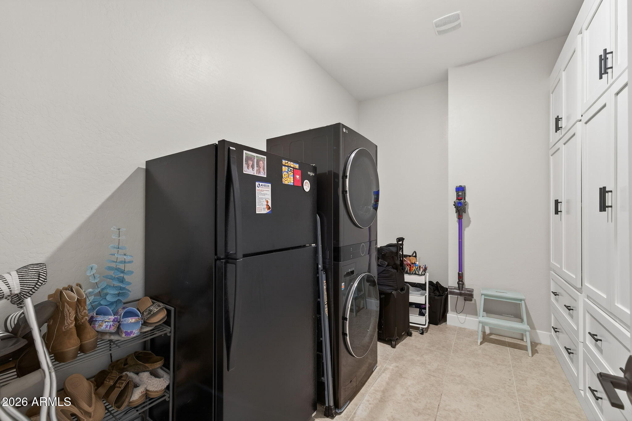 10706 E TRAVERTINE Avenue